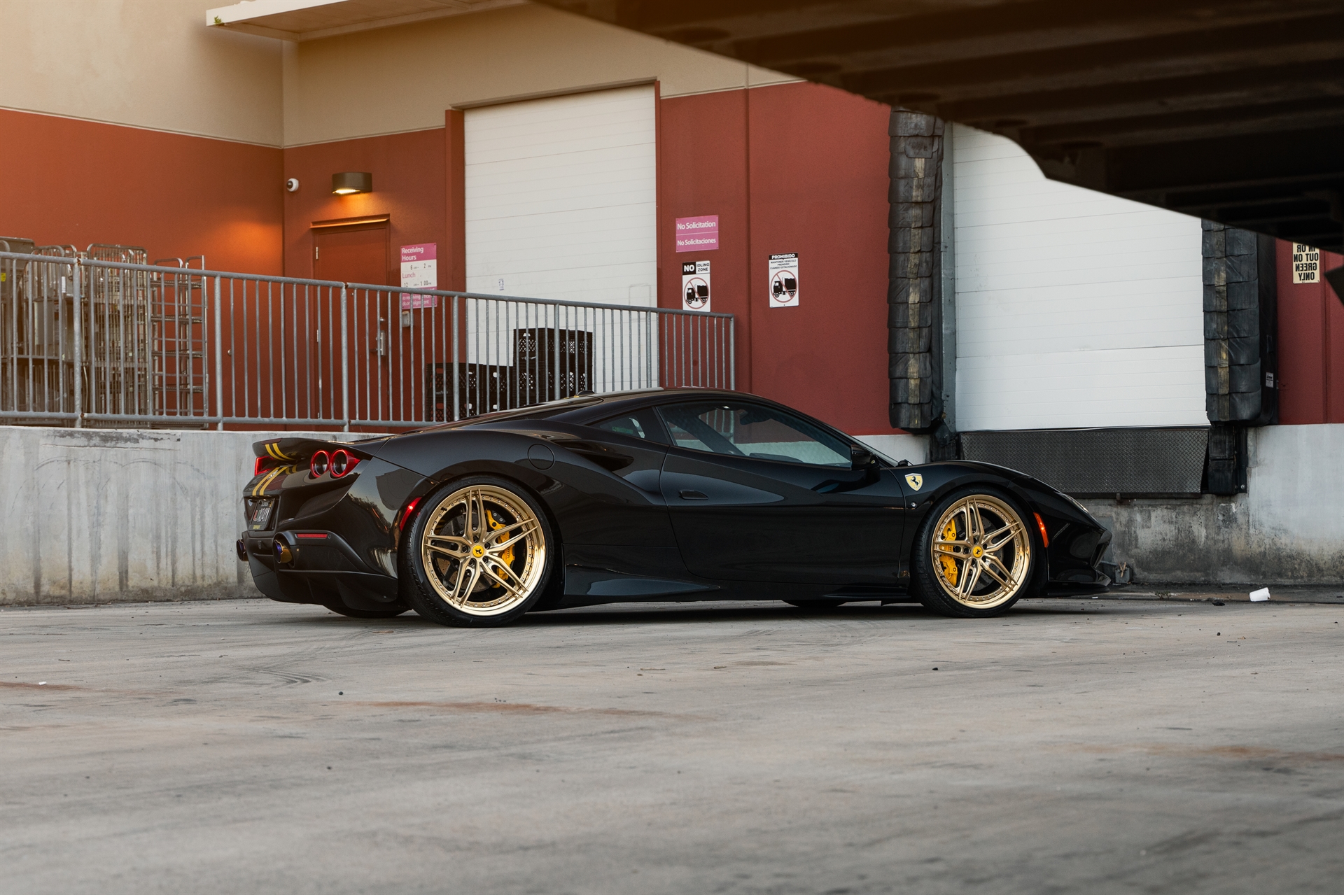 Ferrari F8 | Nero | on HRE P107SC | Frozen Polished Gold