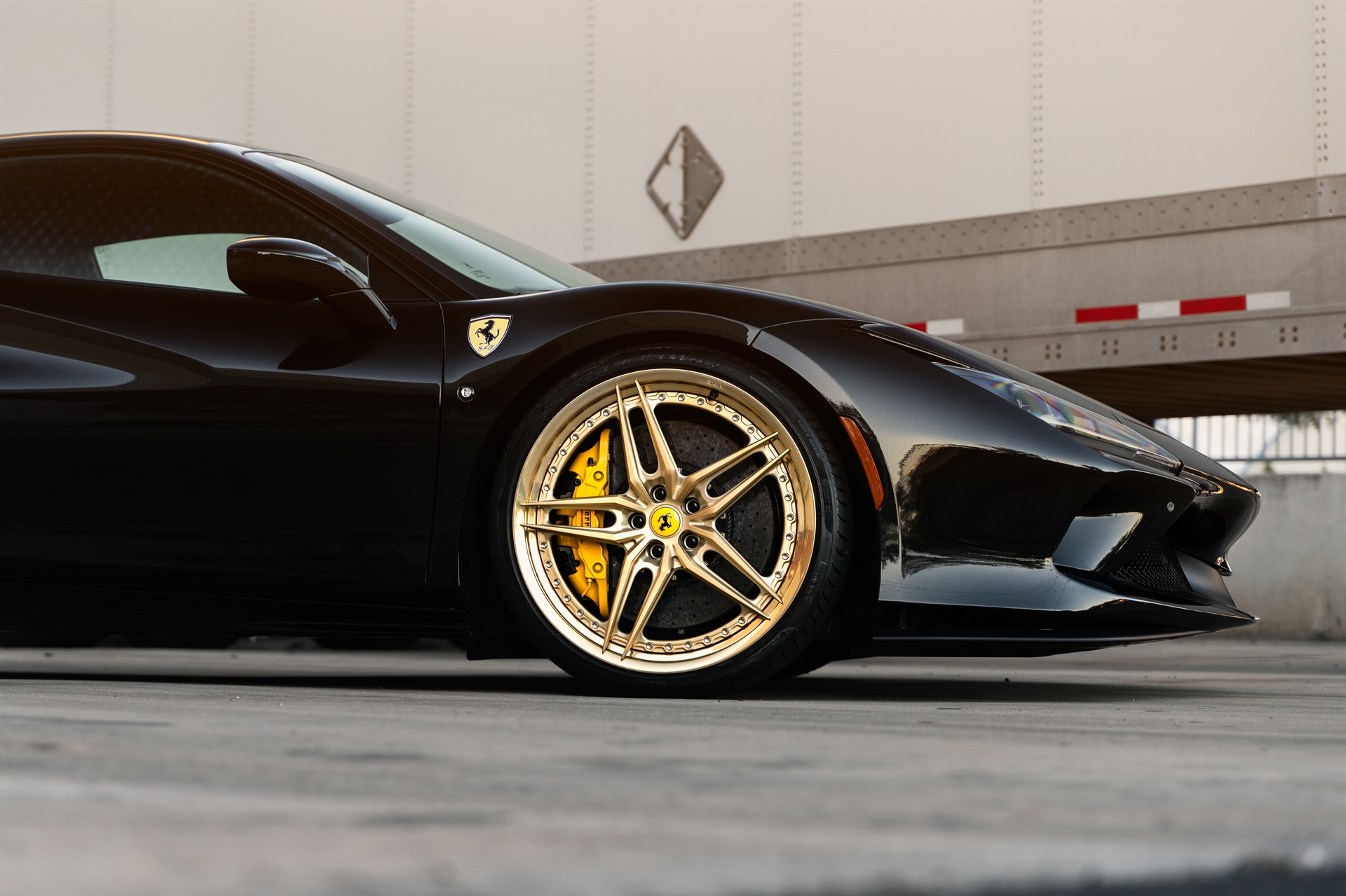 Ferrari F8 | Nero | on HRE P107SC | Frozen Polished Gold