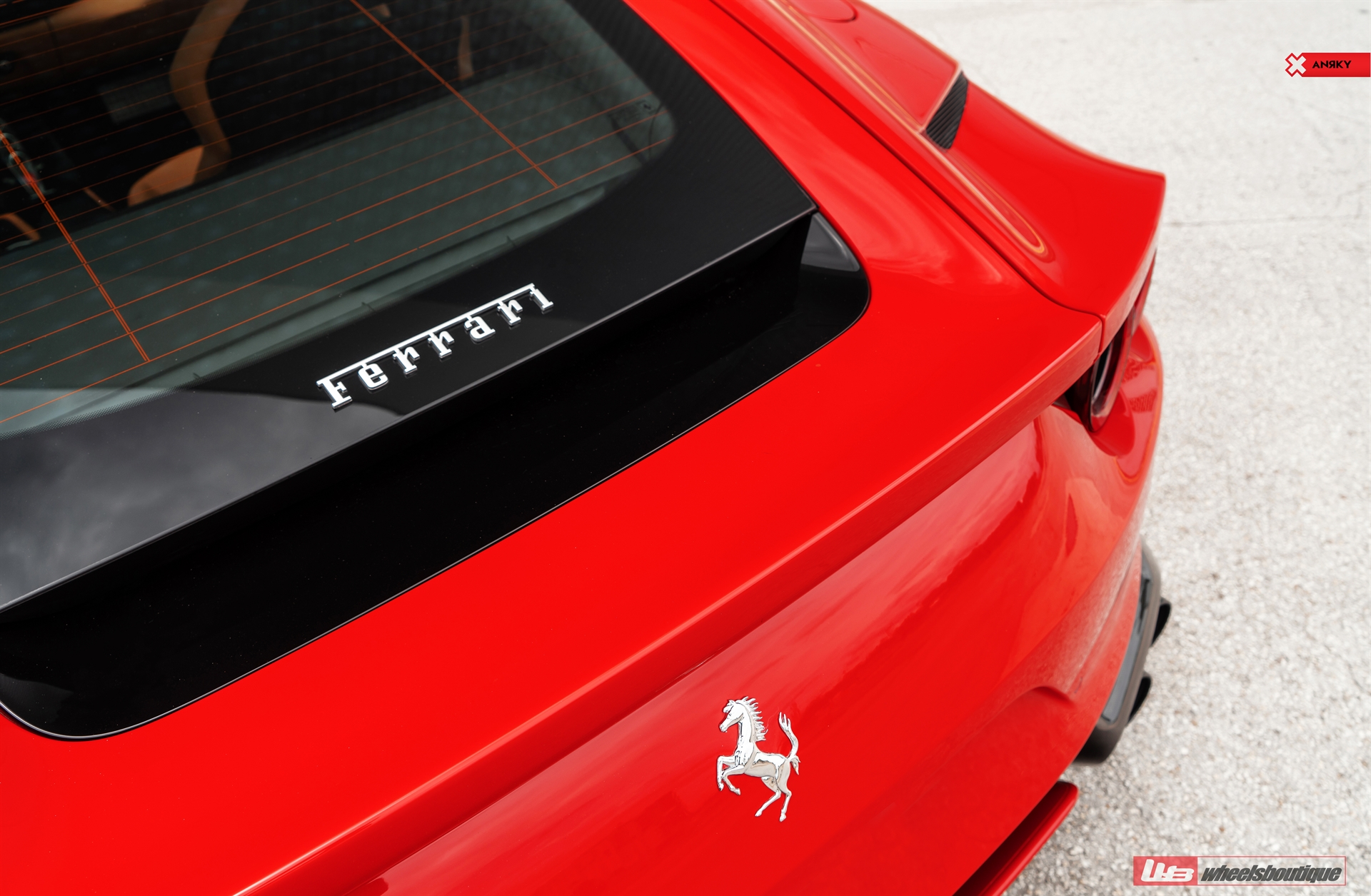 Ferrari 812 | Rosso Corsa | on ANRKY S1-X3 | Gloss Charcoal