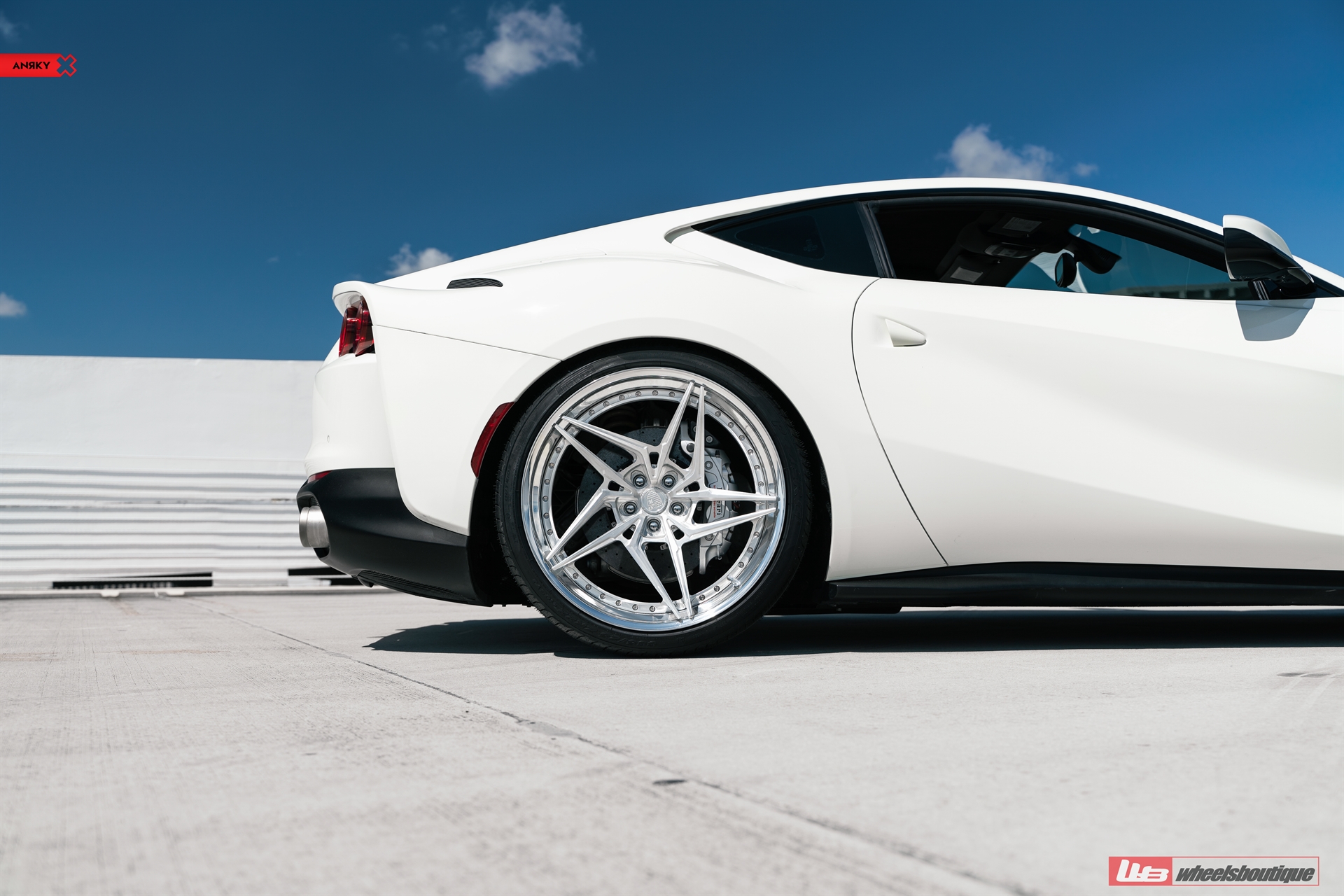 Ferrari 812 | Bianco Avus | on ANRKY S3-X3 | Brushed Clear