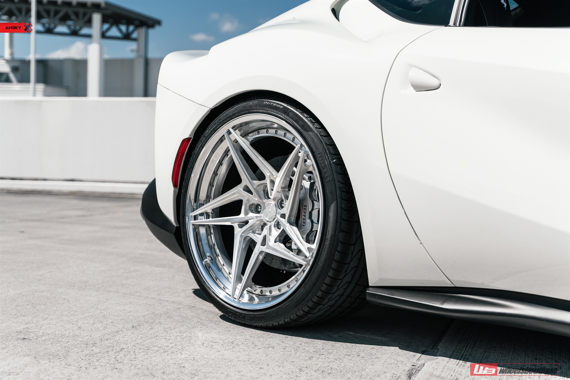 Ferrari 812 | Bianco Avus | on ANRKY S3-X3 | Brushed Clear