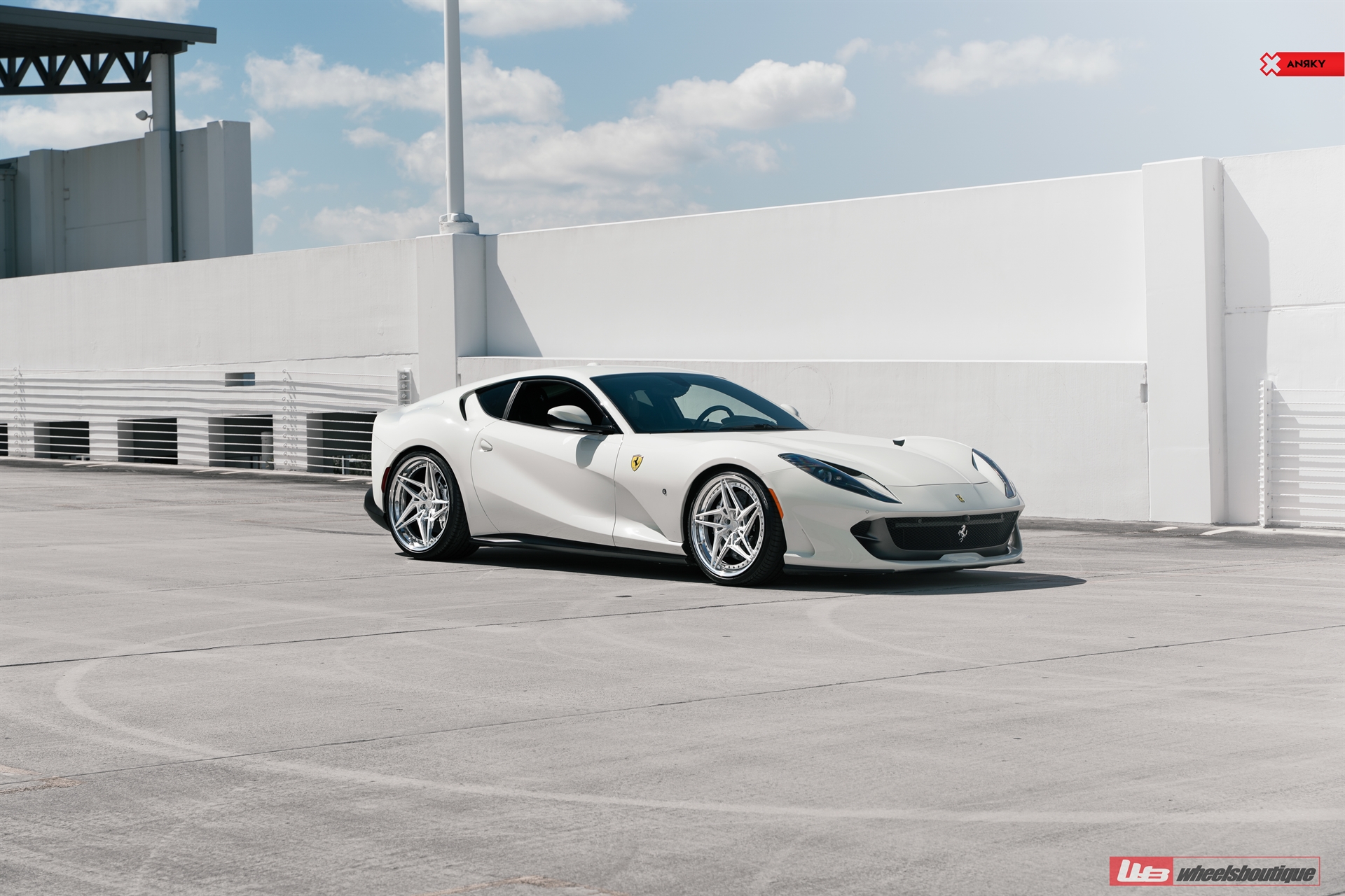 Ferrari 812 | Bianco Avus | on ANRKY S3-X3 | Brushed Clear
