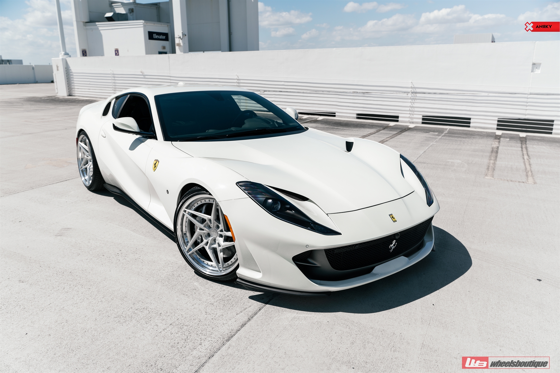 Ferrari 812 | Bianco Avus | on ANRKY S3-X3 | Brushed Clear