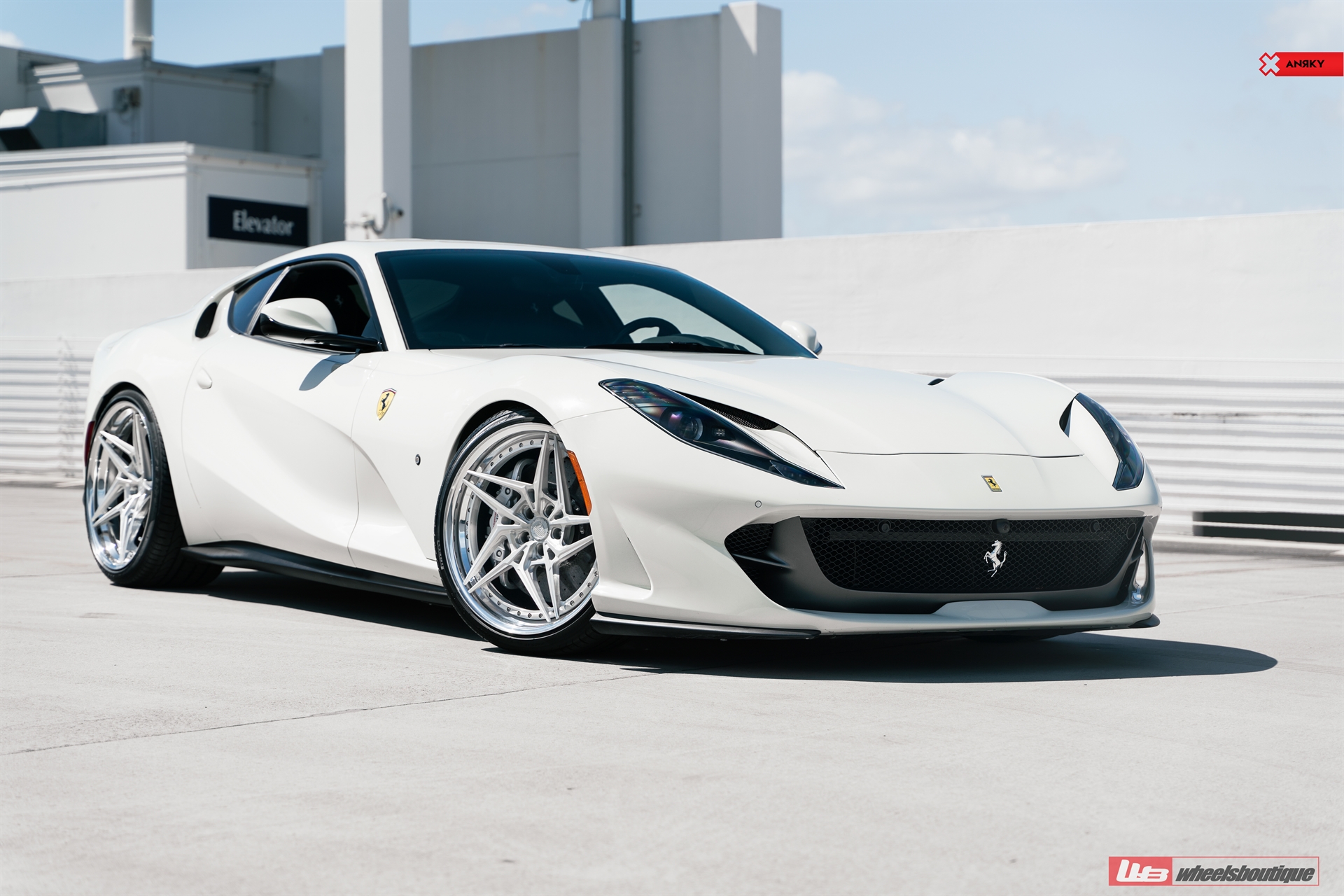 Ferrari 812 | Bianco Avus | on ANRKY S3-X3 | Brushed Clear