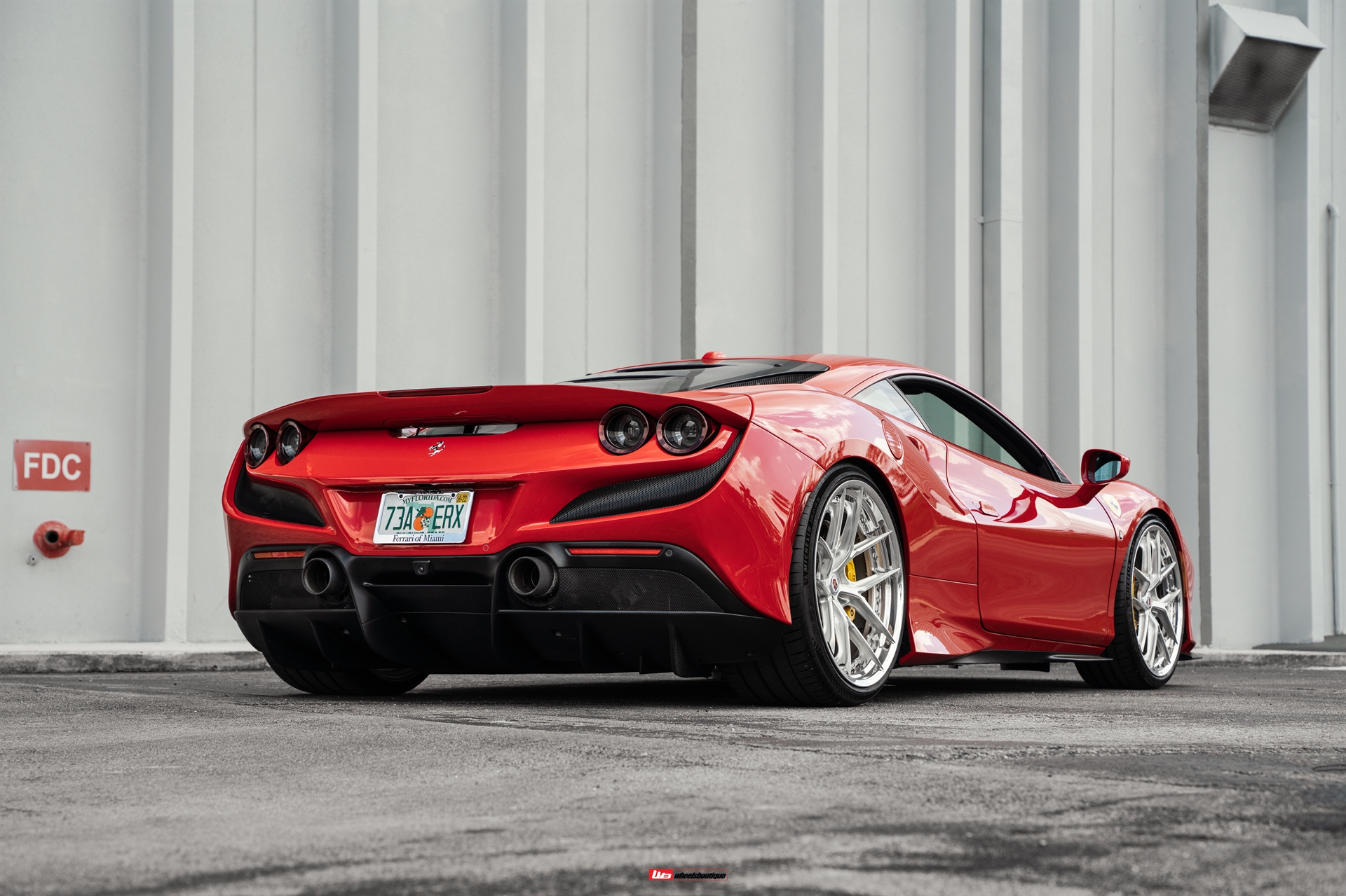 Ferrari F8 | Rosso Corsa | on HRE S101SC | Brushed Clear