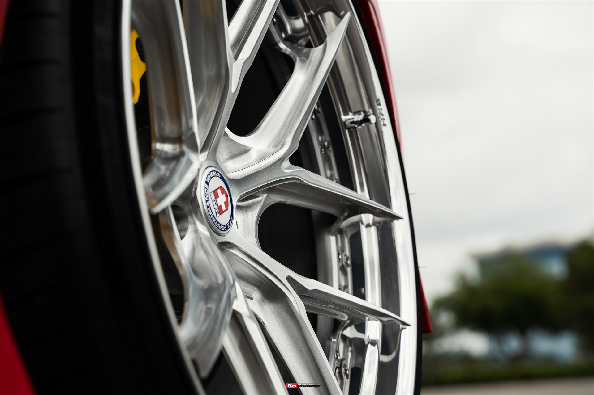 Ferrari F8 | Rosso Corsa | on HRE S101SC | Brushed Clear