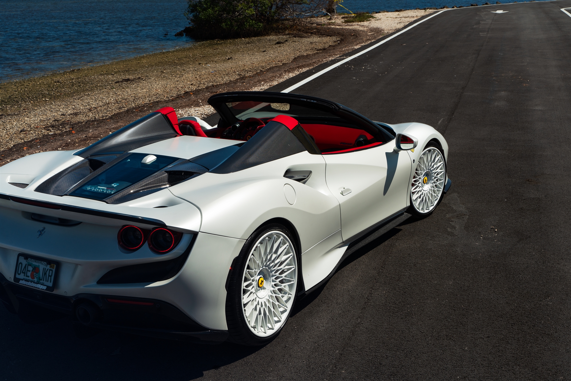 Novitec F8 Spider | Bianco Avus | on ANRKY RS7.3 | Gloss White