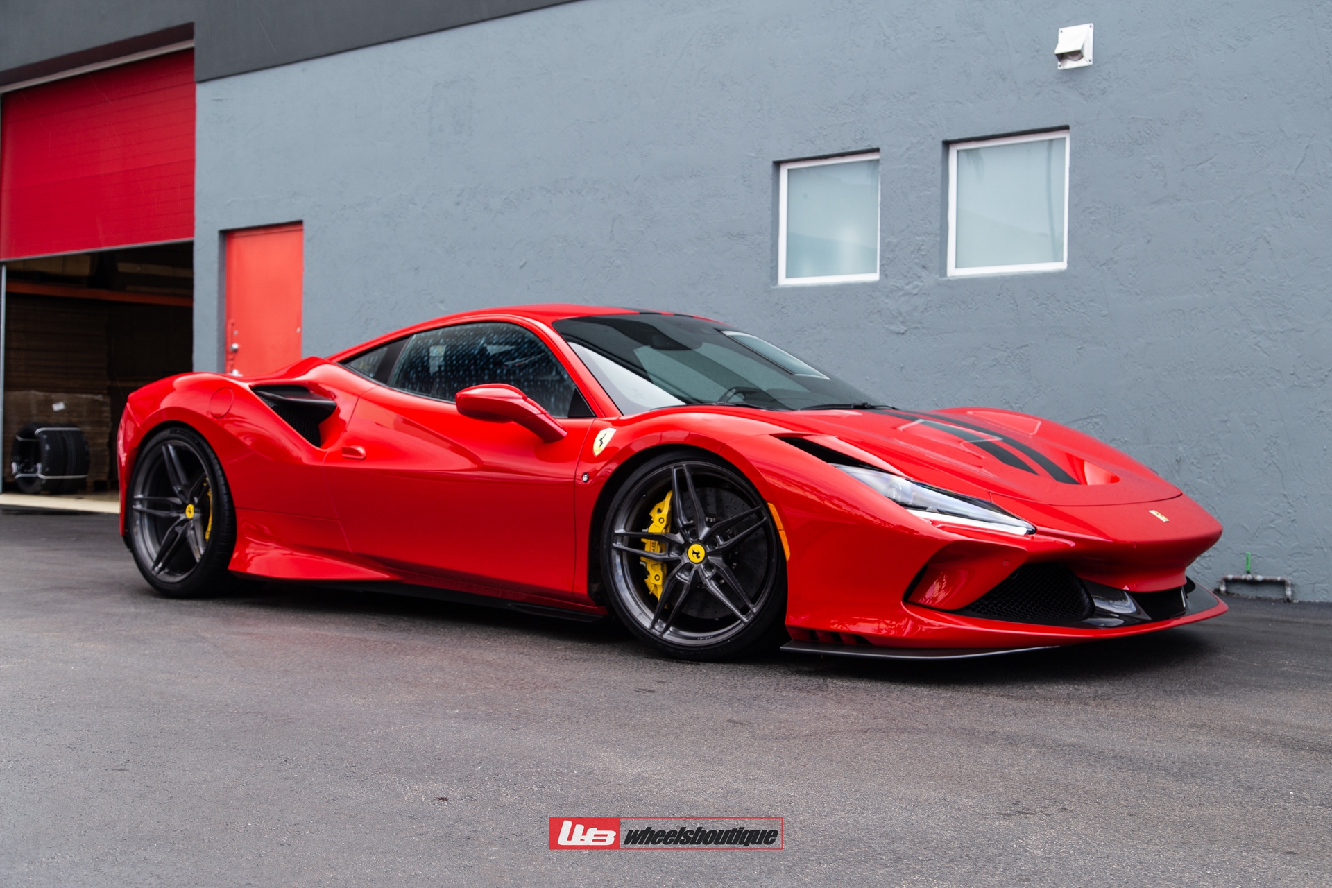 Novitec F8 | Rosso Corsa | on ANRKY AN17 | Mirror Polished Smoked