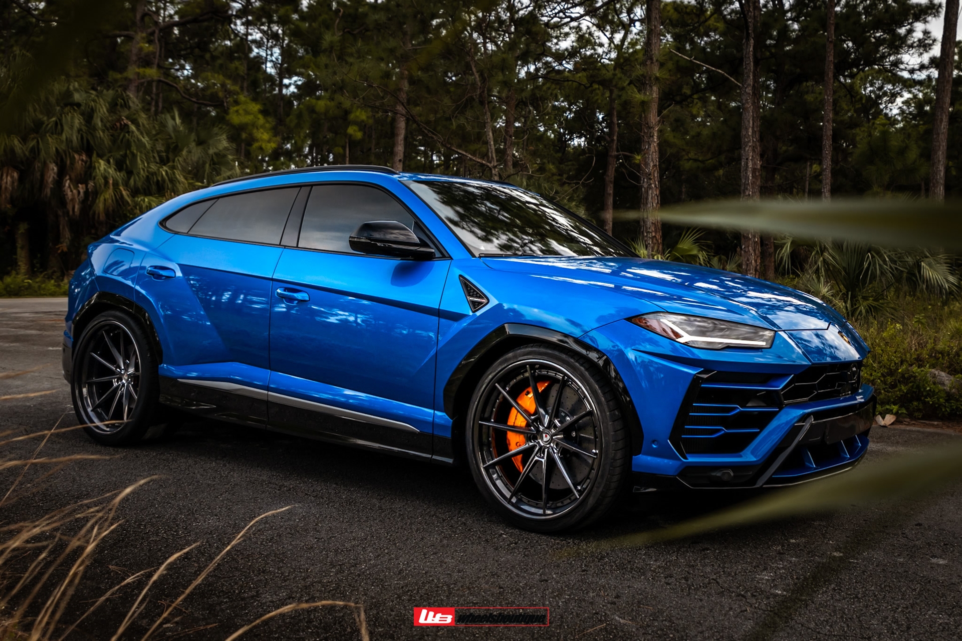 Lamborghini Urus | | on ANRKY AN38 | Mirror Polished Smoke