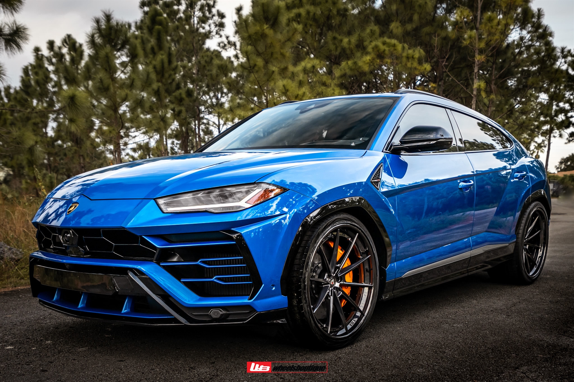 Lamborghini Urus | | on ANRKY AN38 | Mirror Polished Smoke
