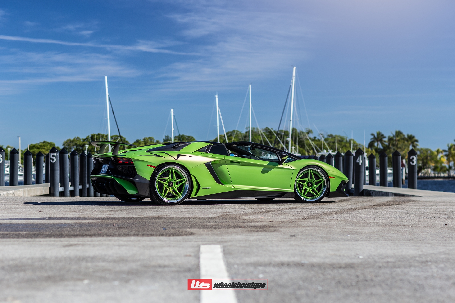 Lamborghini Aventador SV Roadster | Verde Ithaca | on ANRKY S3-X3 | PPG Color Matched: Verde Ithaca Center
