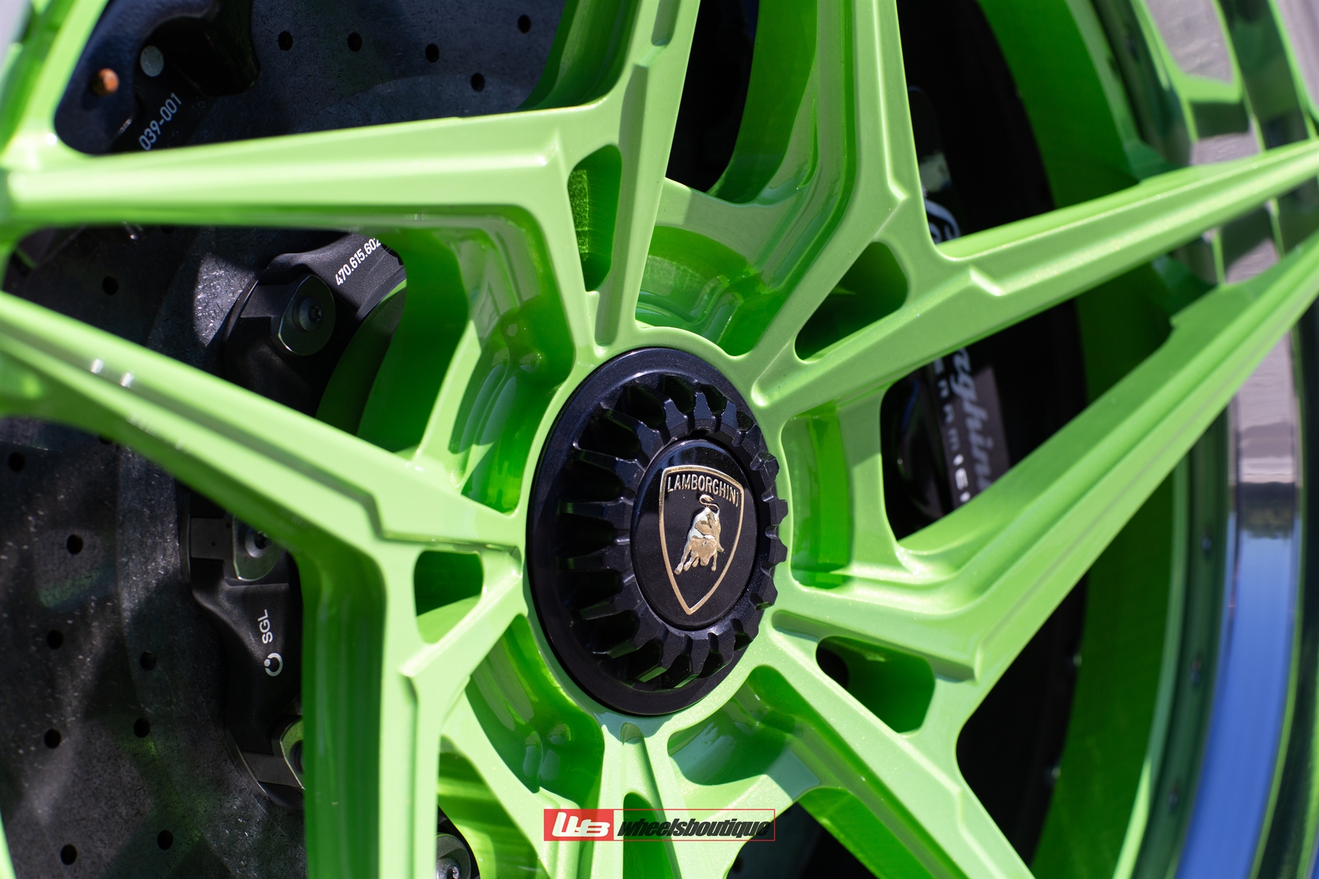 Lamborghini Aventador SV Roadster | Verde Ithaca | on ANRKY S3-X3 | PPG Color Matched: Verde Ithaca Center