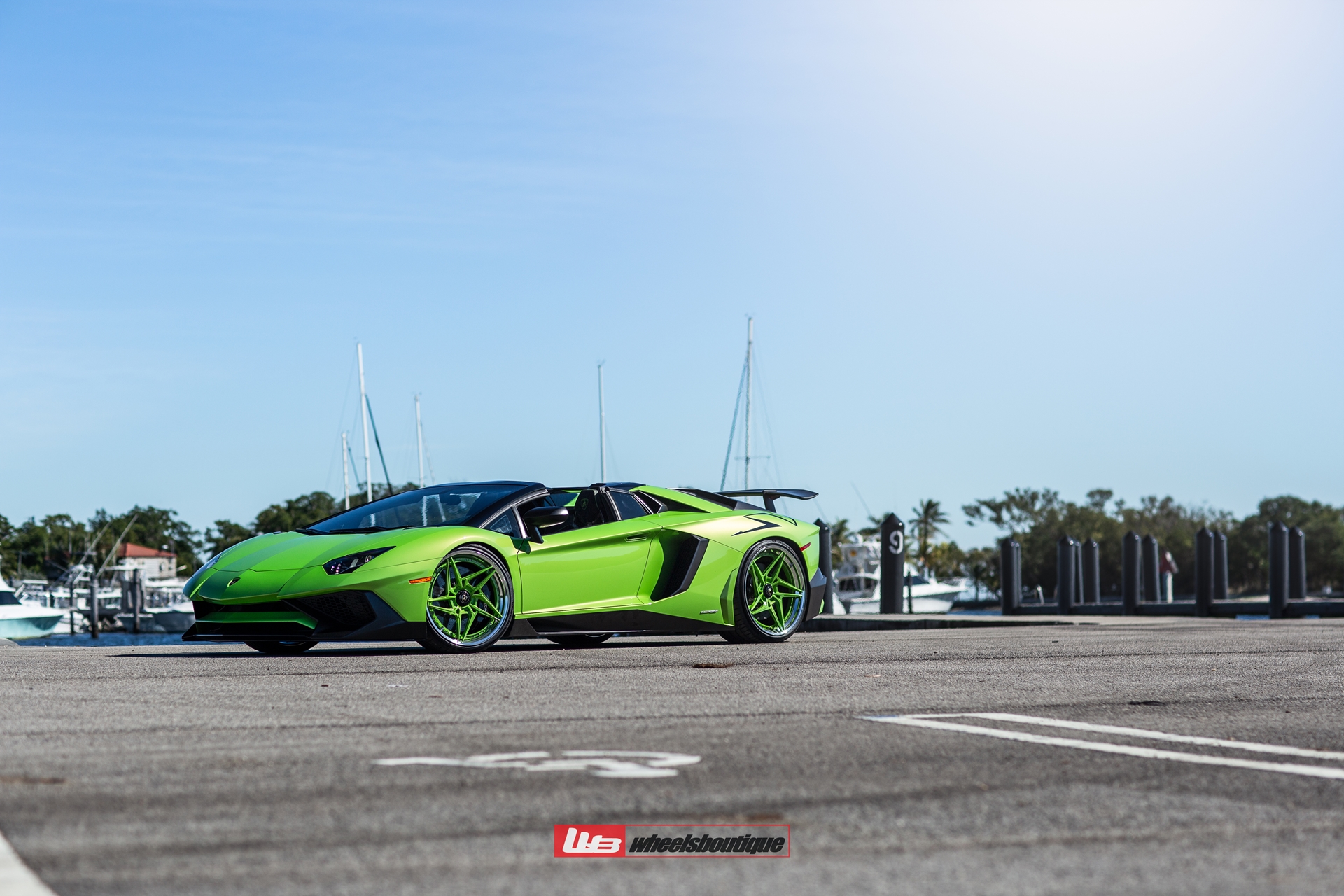 Lamborghini Aventador SV Roadster | Verde Ithaca | on ANRKY S3-X3 | PPG Color Matched: Verde Ithaca Center
