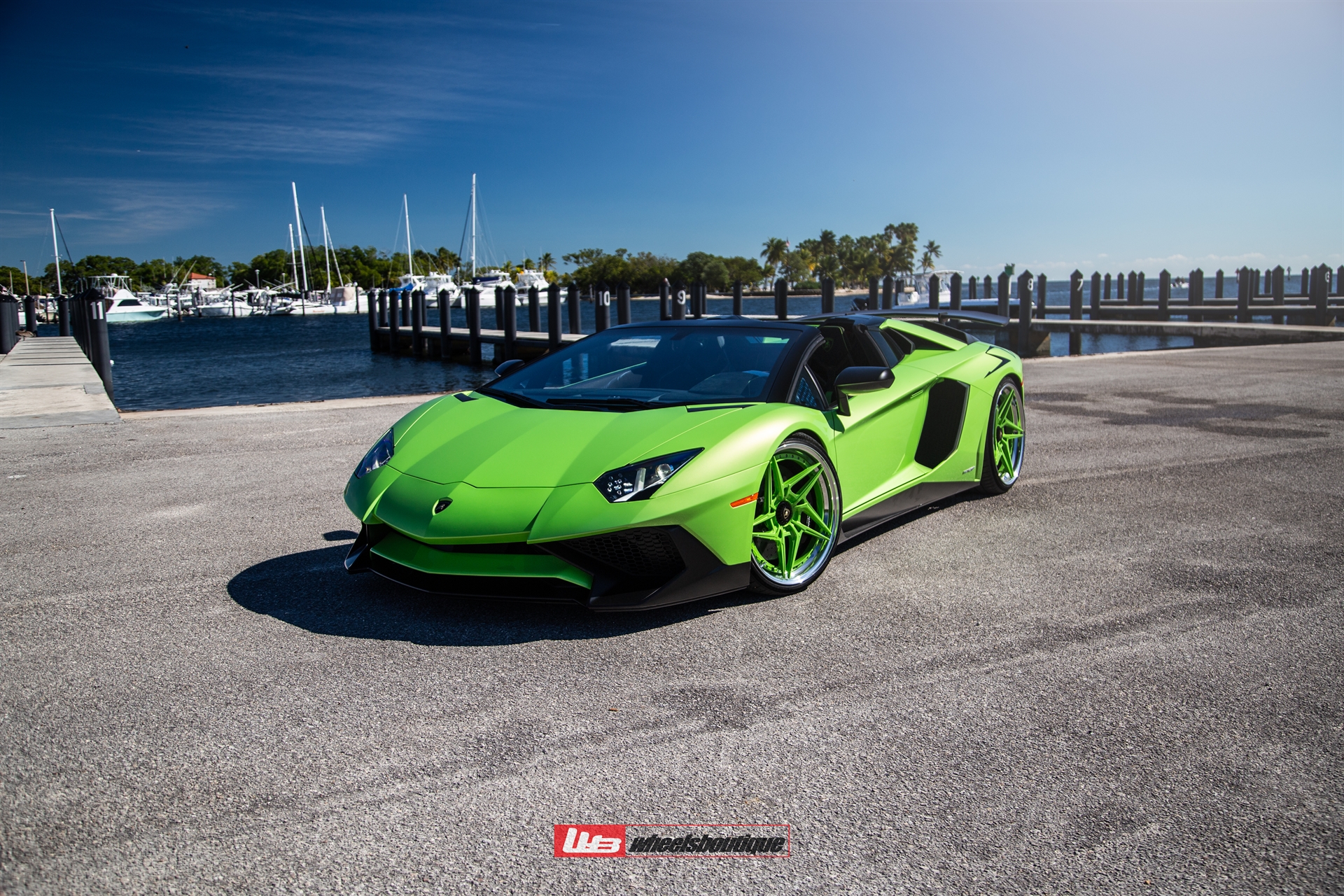 Lamborghini Aventador SV Roadster | Verde Ithaca | on ANRKY S3-X3 | PPG Color Matched: Verde Ithaca Center