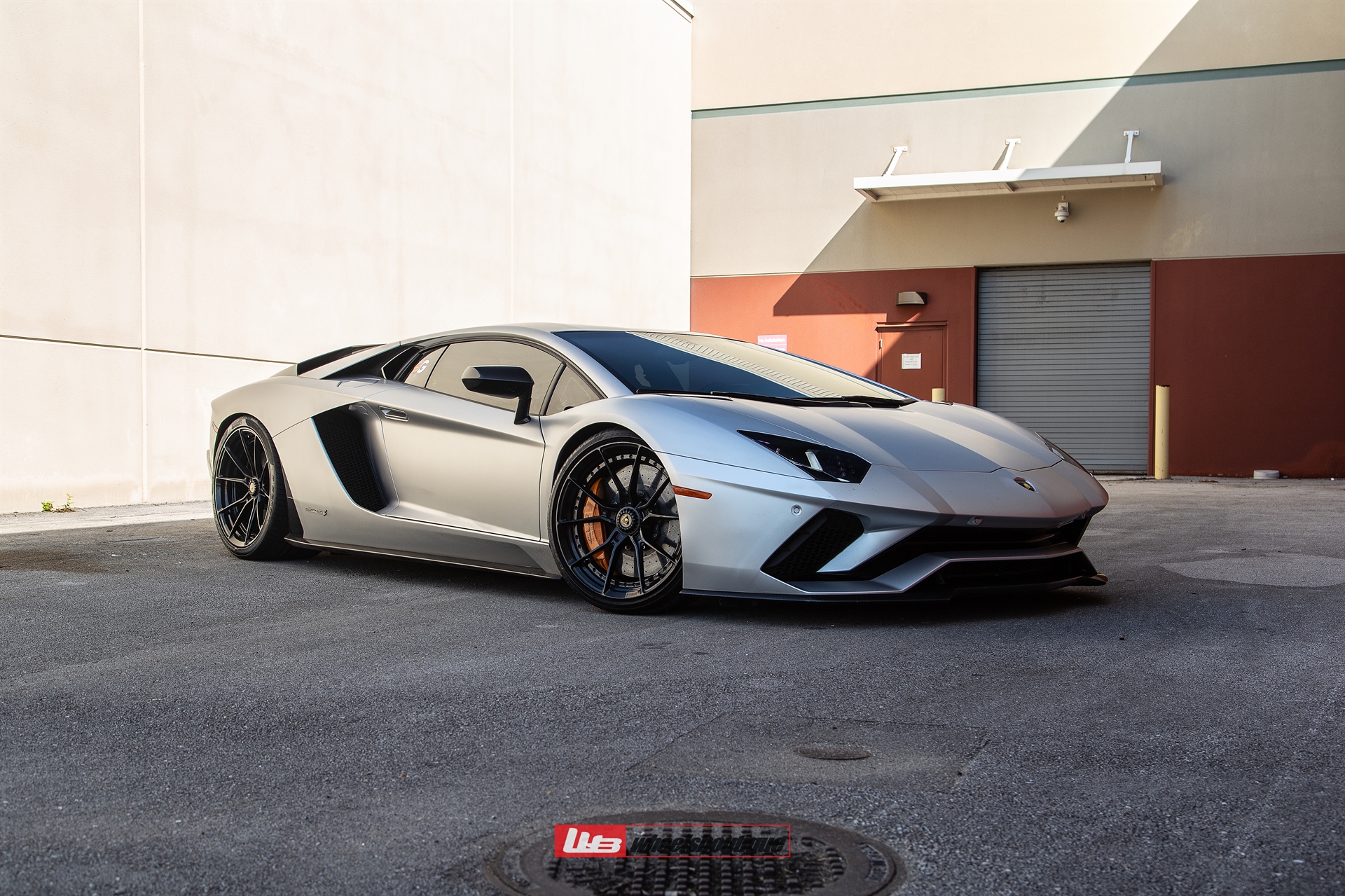 Lamborghini Aventador S | | on ANRKY AN22 | Gloss Black