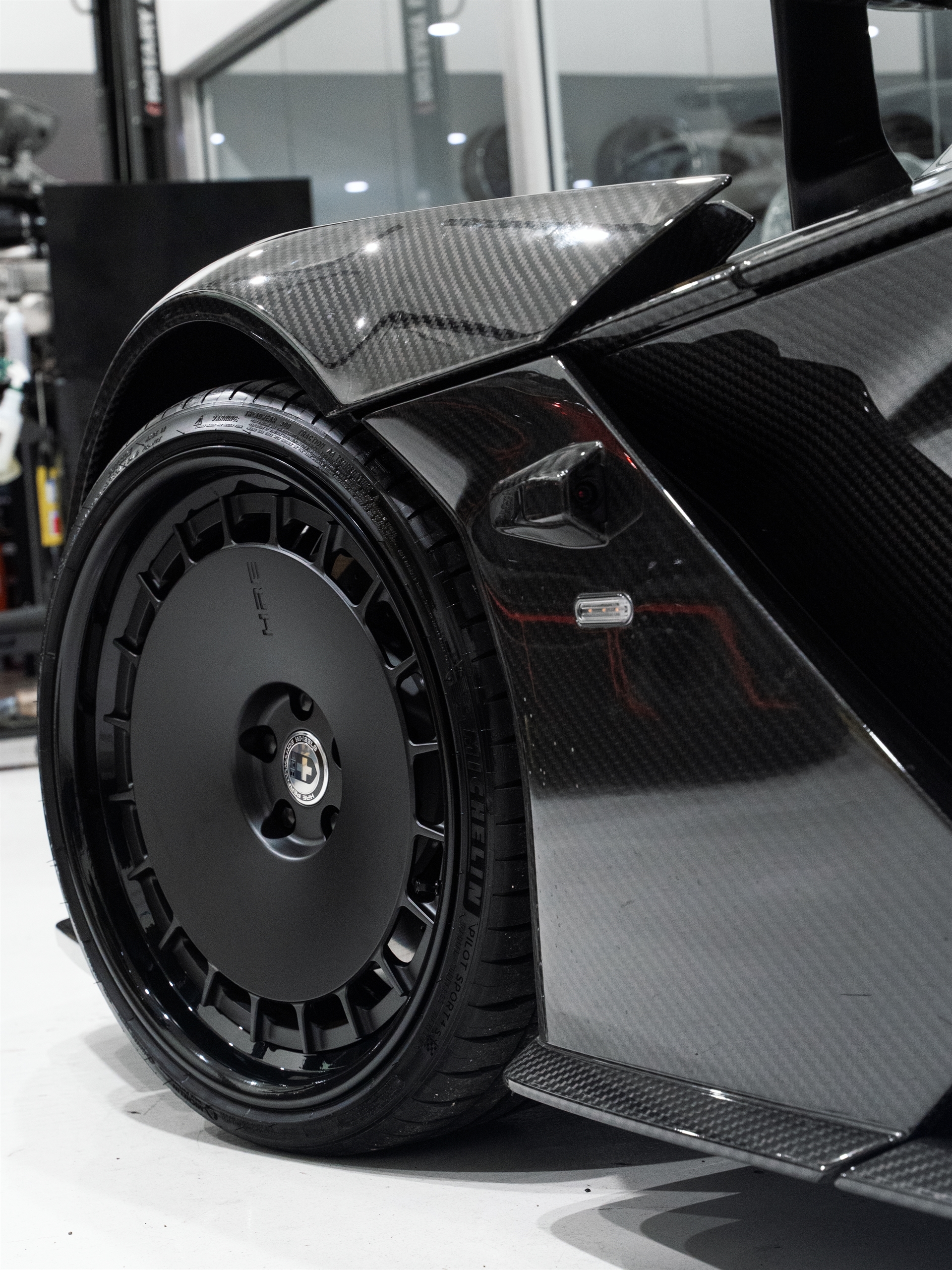 KTM X‑Bow | on HRE 935 and HRE 501 | Satin Black
