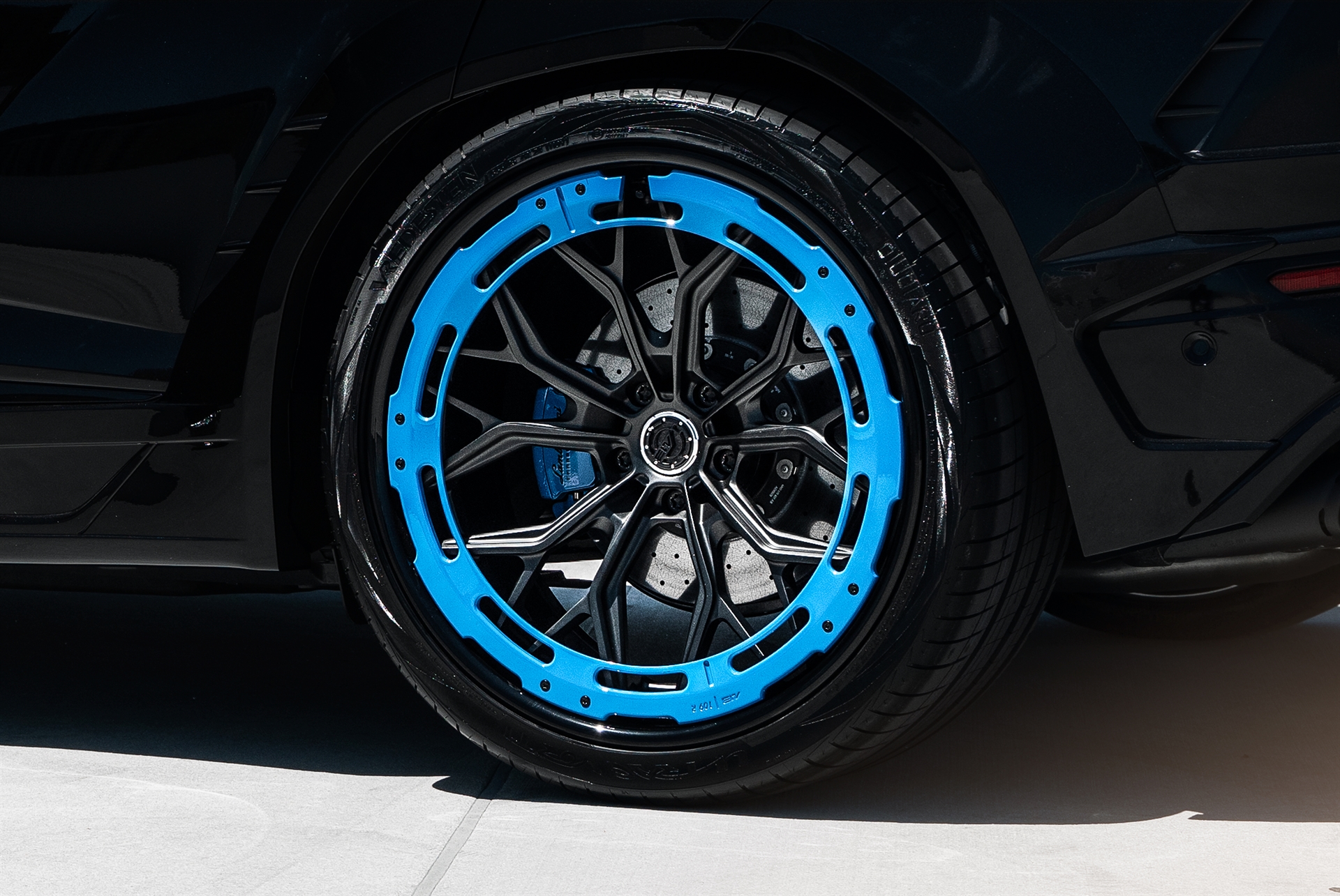 Novitec Urus | | on AL13 R80-109R | Satin Black