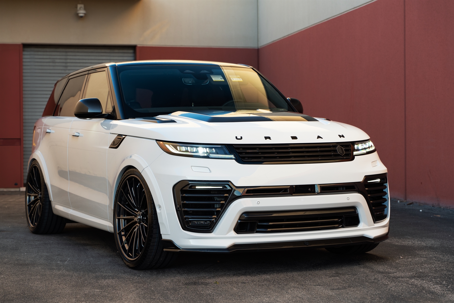 Urban Automotive Range Rover Sport | on 1886  XR016 | Mirror Polished Smoke