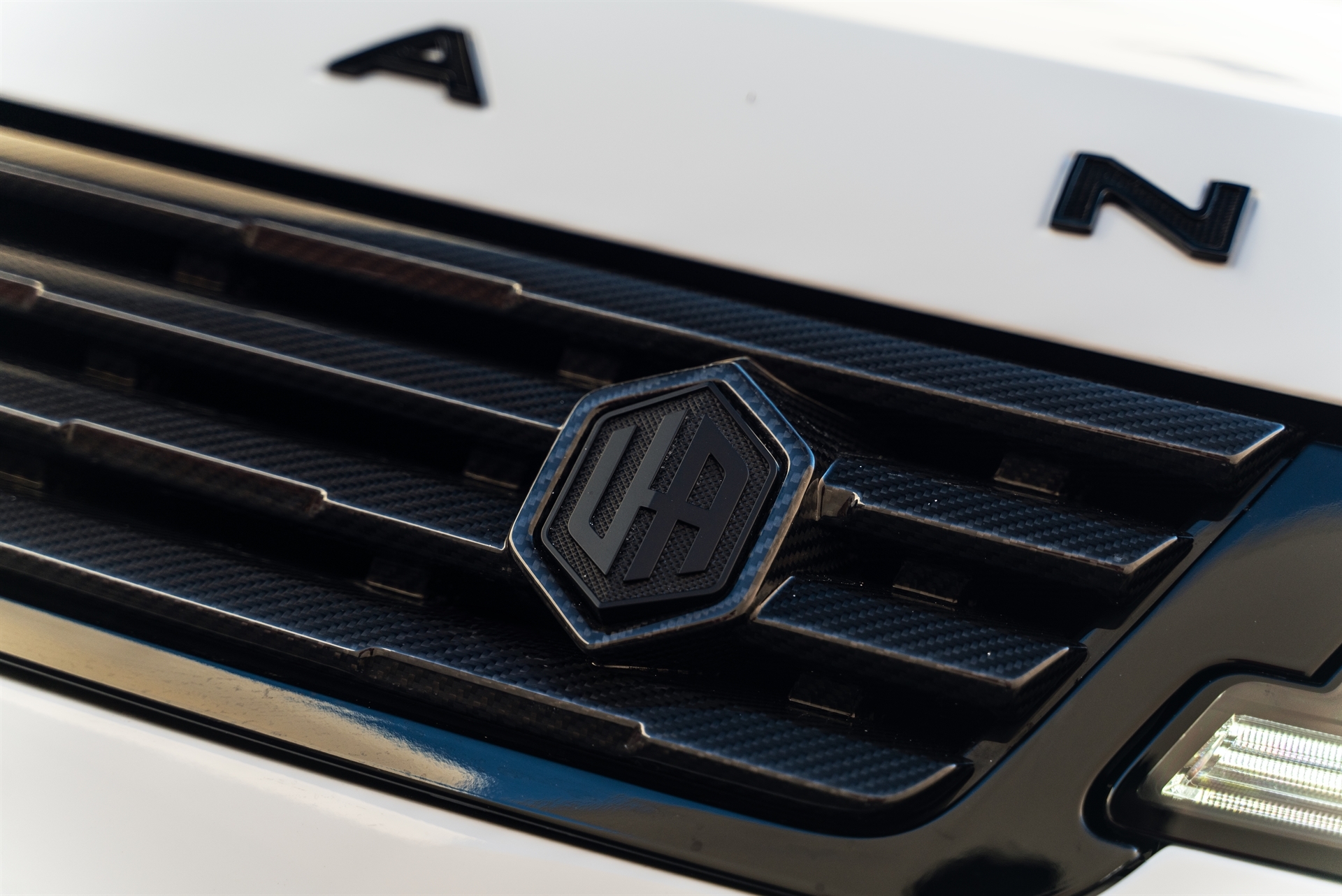 Urban Automotive Range Rover Sport | on 1886  XR016 | Mirror Polished Smoke