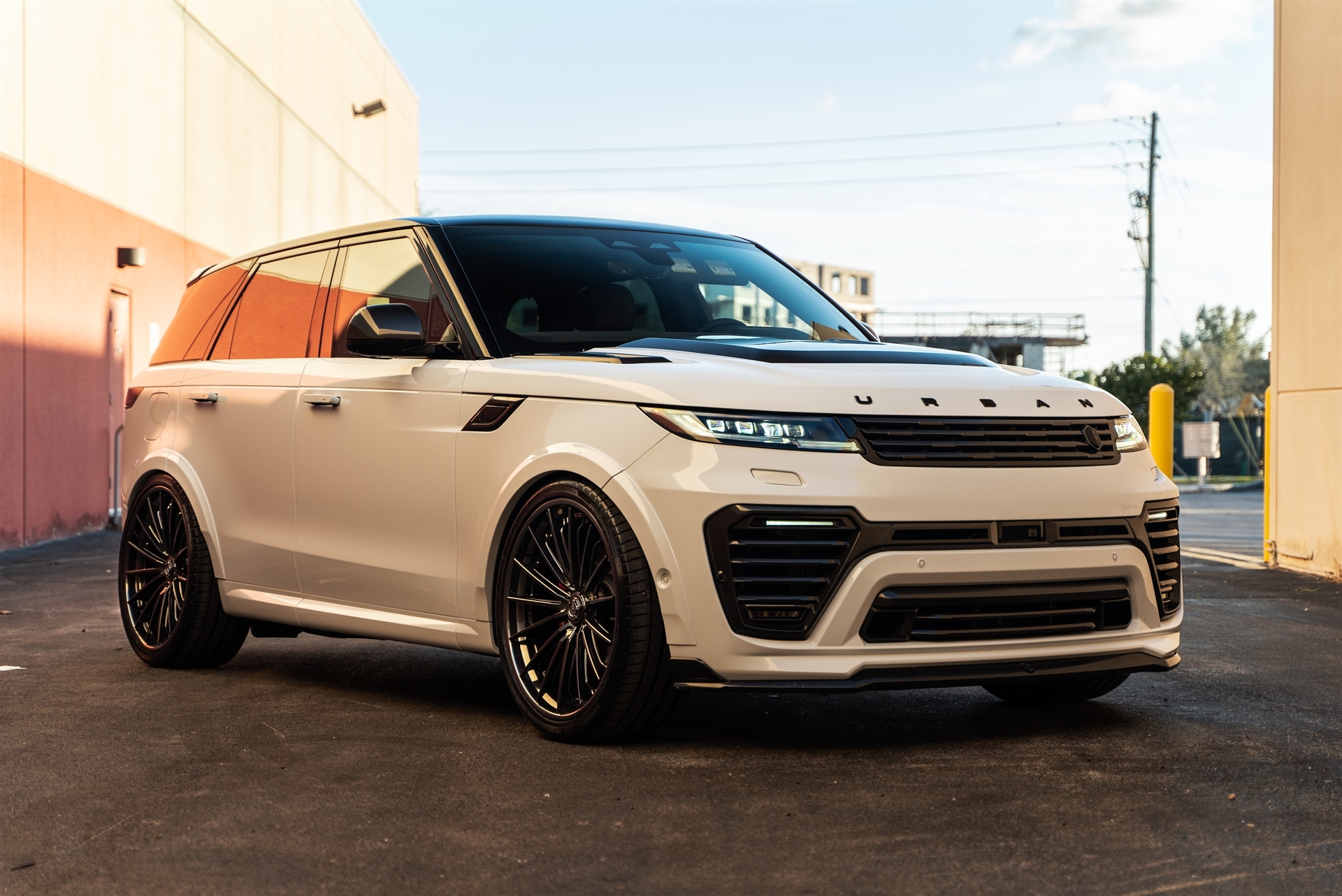 Urban Automotive Range Rover Sport | on 1886  XR016 | Mirror Polished Smoke