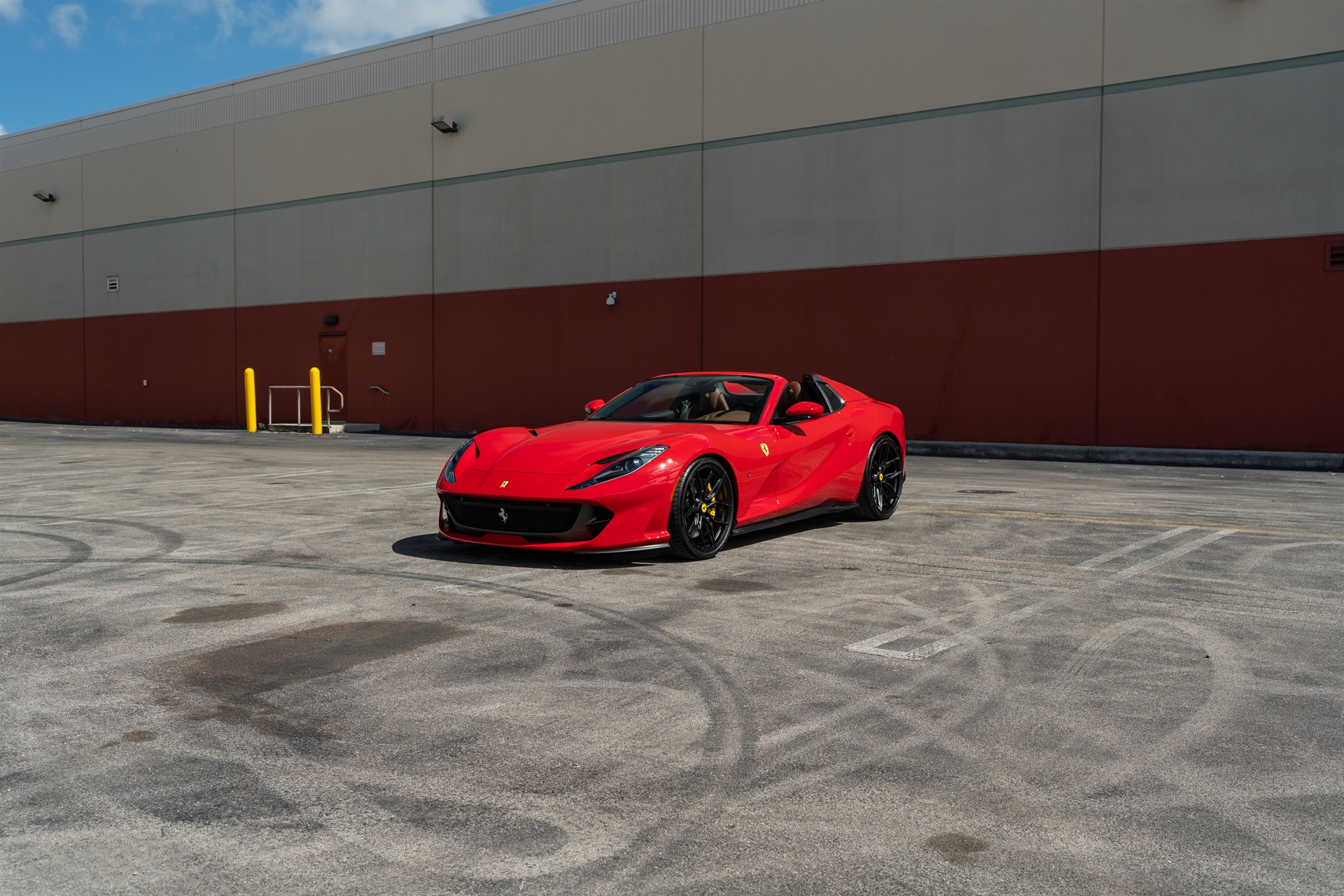 Ferrari 812 GTS | Rosso Corsa | on Novitec NF11 | Satin Black