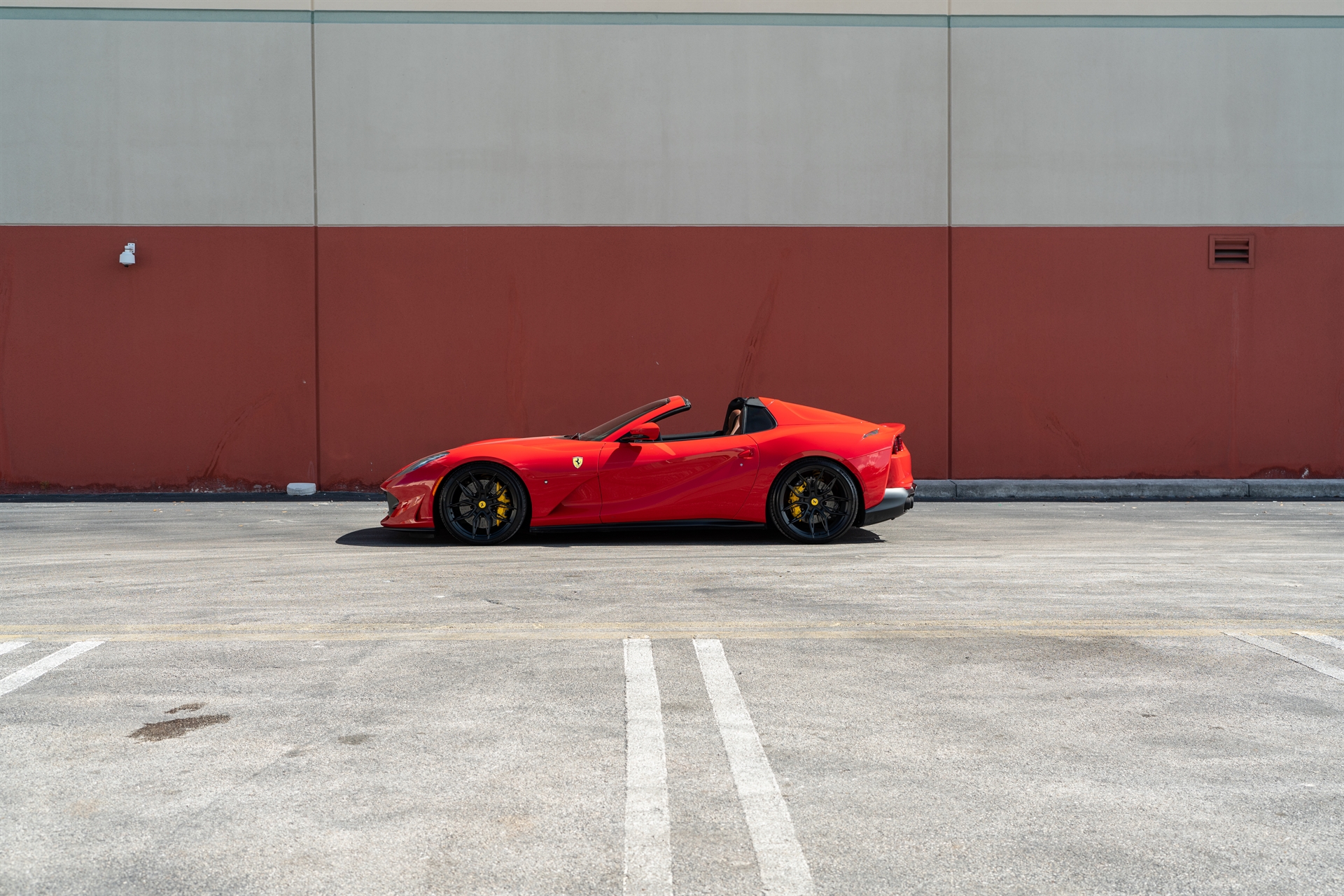 Ferrari 812 GTS | Rosso Corsa | on Novitec NF11 | Satin Black