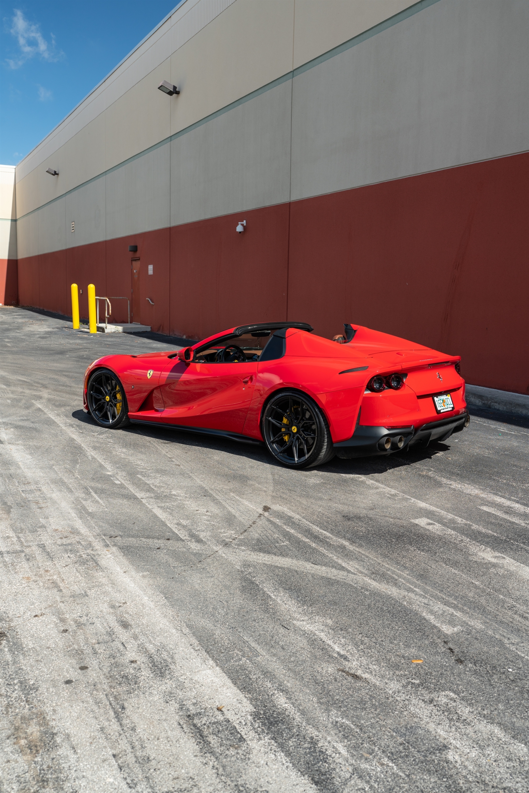 Ferrari 812 GTS | Rosso Corsa | on Novitec NF11 | Satin Black