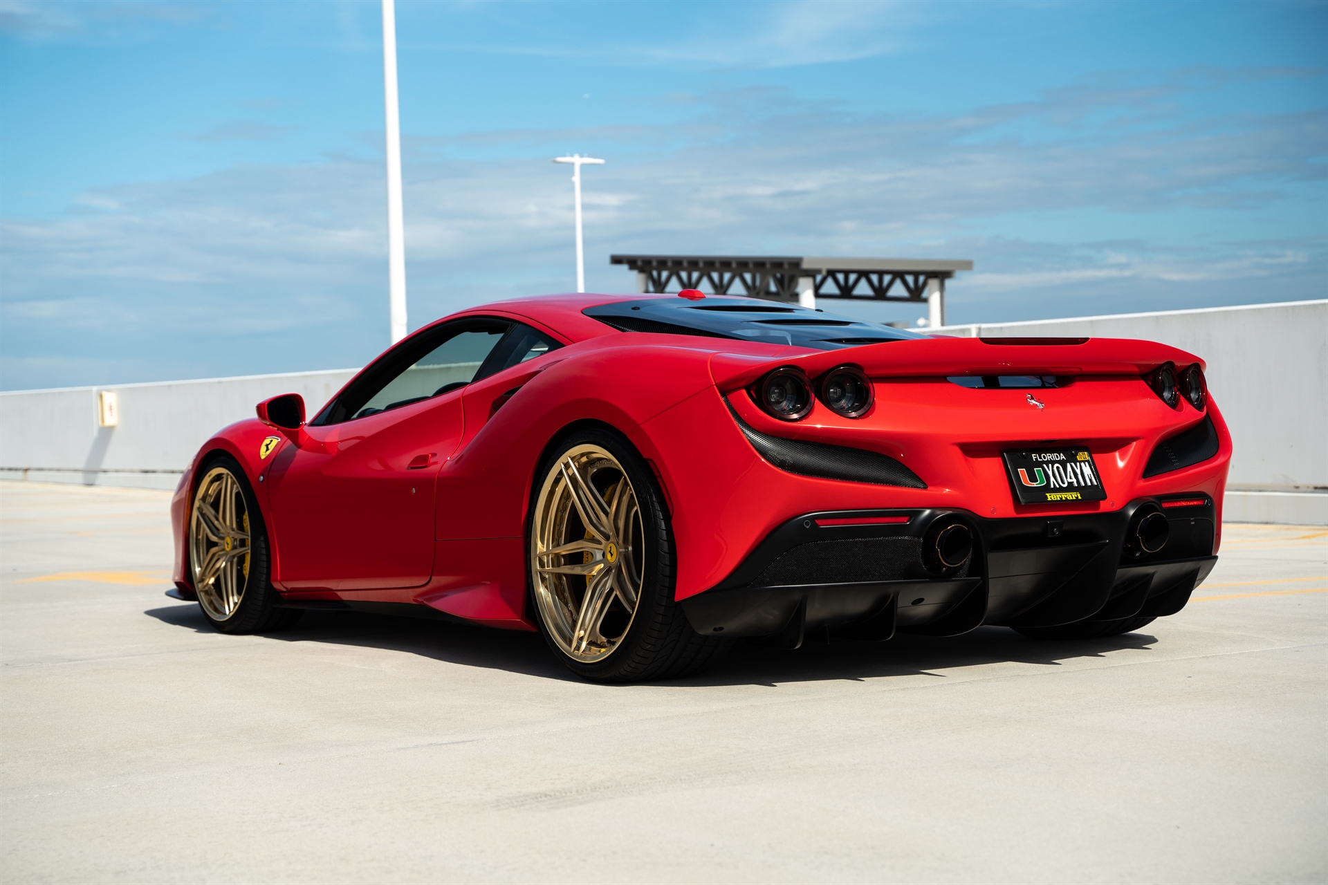 Ferrari F8 | Rosso Corsa | on HRE S107SC | Frozen Polished Gold