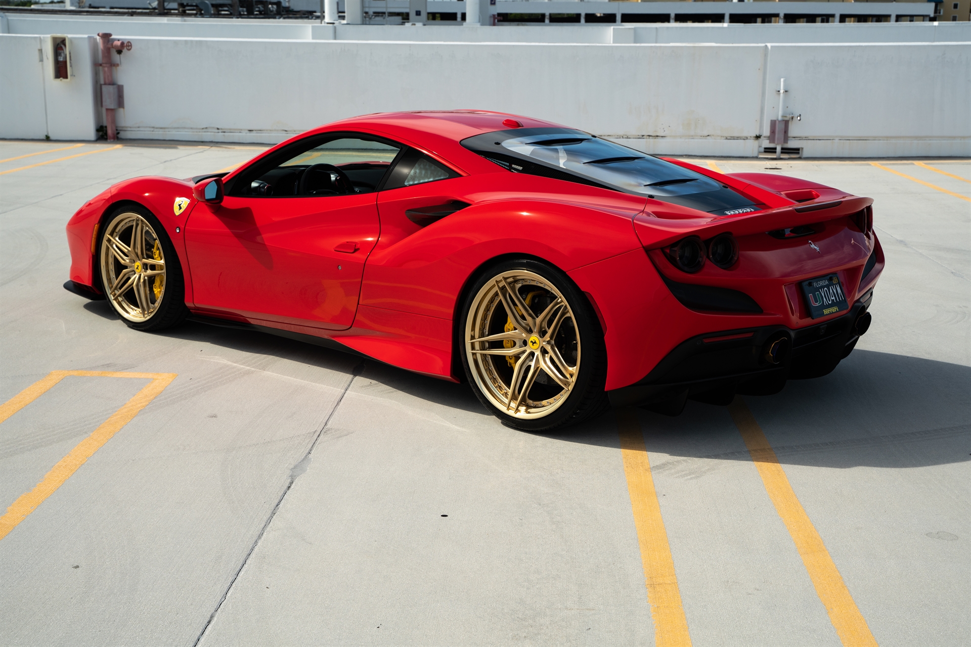 Ferrari F8 | Rosso Corsa | on HRE S107SC | Frozen Polished Gold