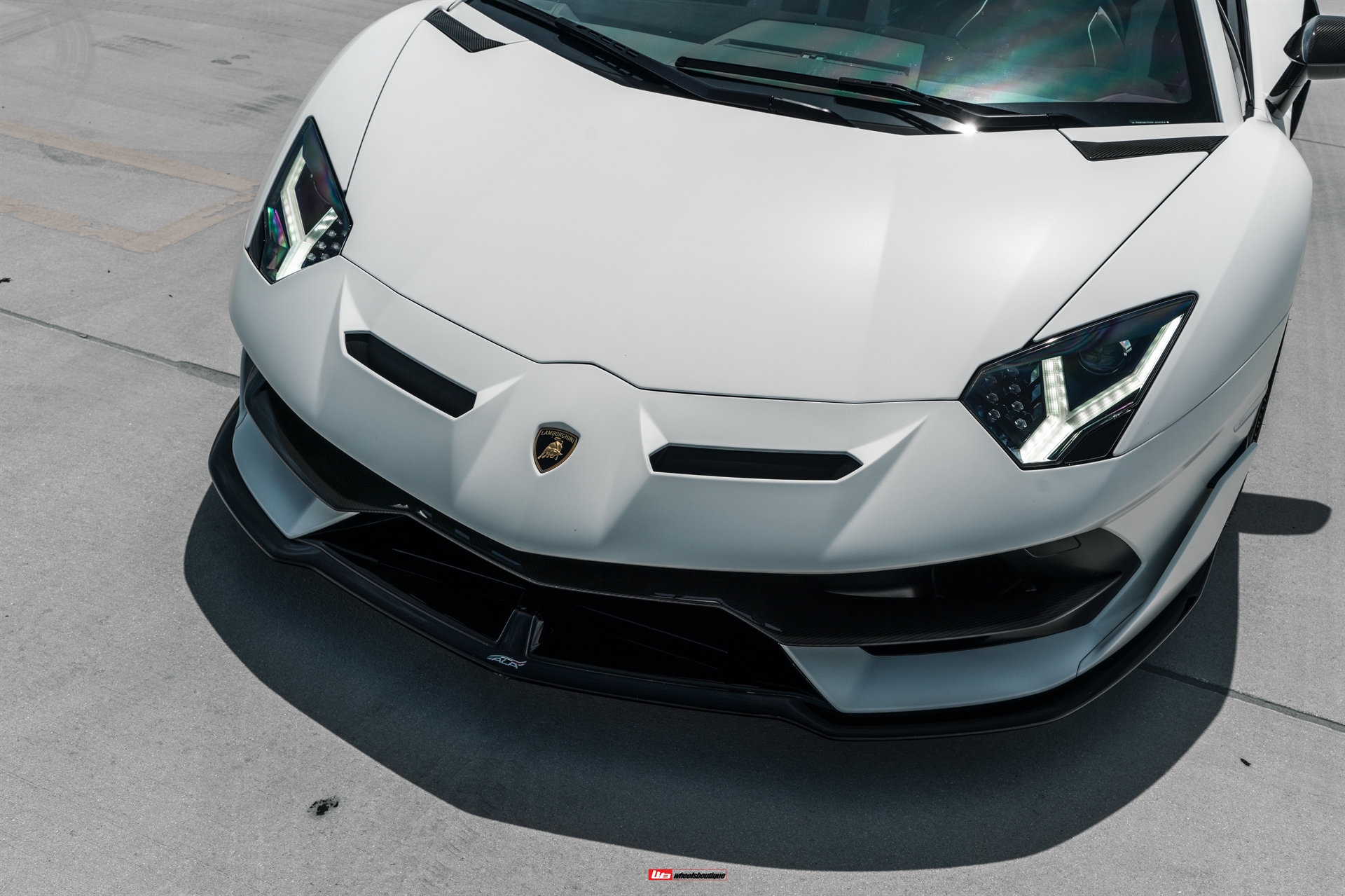 Lamborghini Aventador SVJ | | on AL13 R80 | Two-Tone: Brushed Clear Face + Polished Clear Windows 