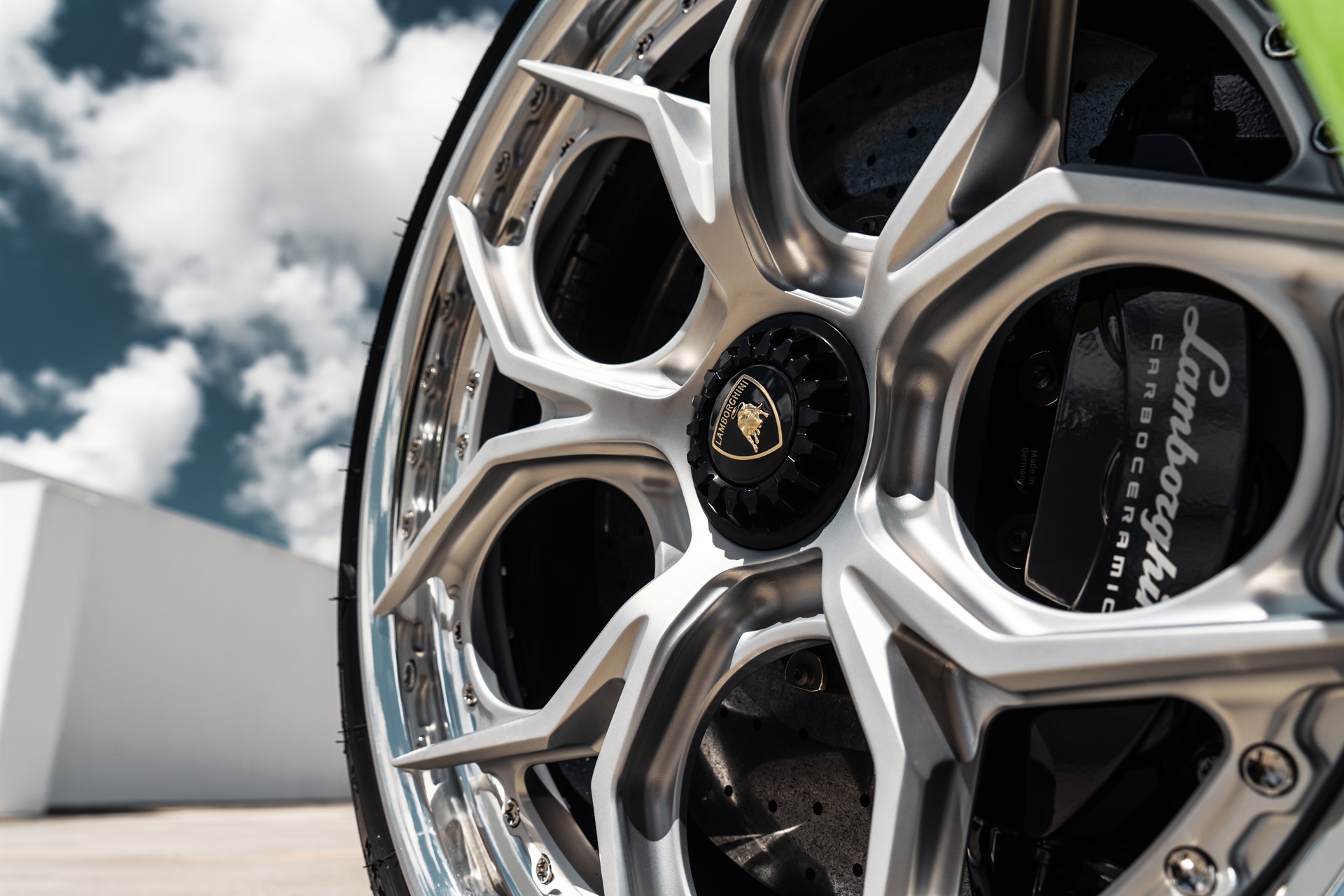 Lamborghini Aventador SV Roadster | | on HRE S111SC | Frozen Polished Clear