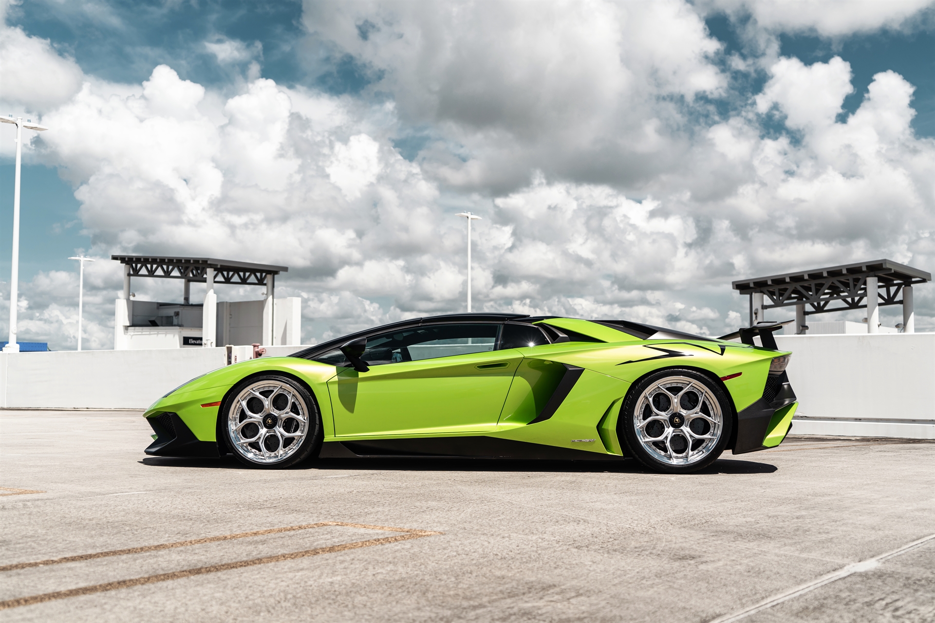 Lamborghini Aventador SV Roadster | | on HRE S111SC | Frozen Polished Clear