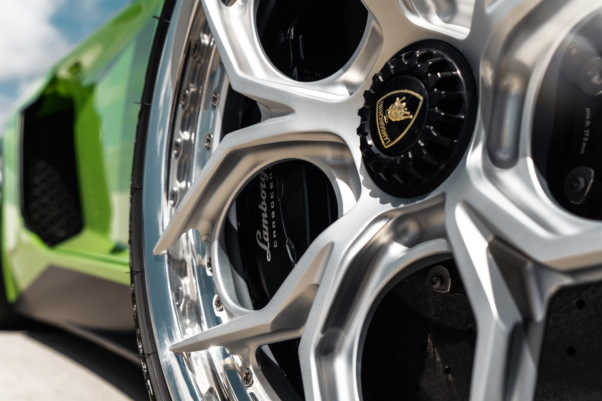 Lamborghini Aventador SV Roadster | | on HRE S111SC | Frozen Polished Clear