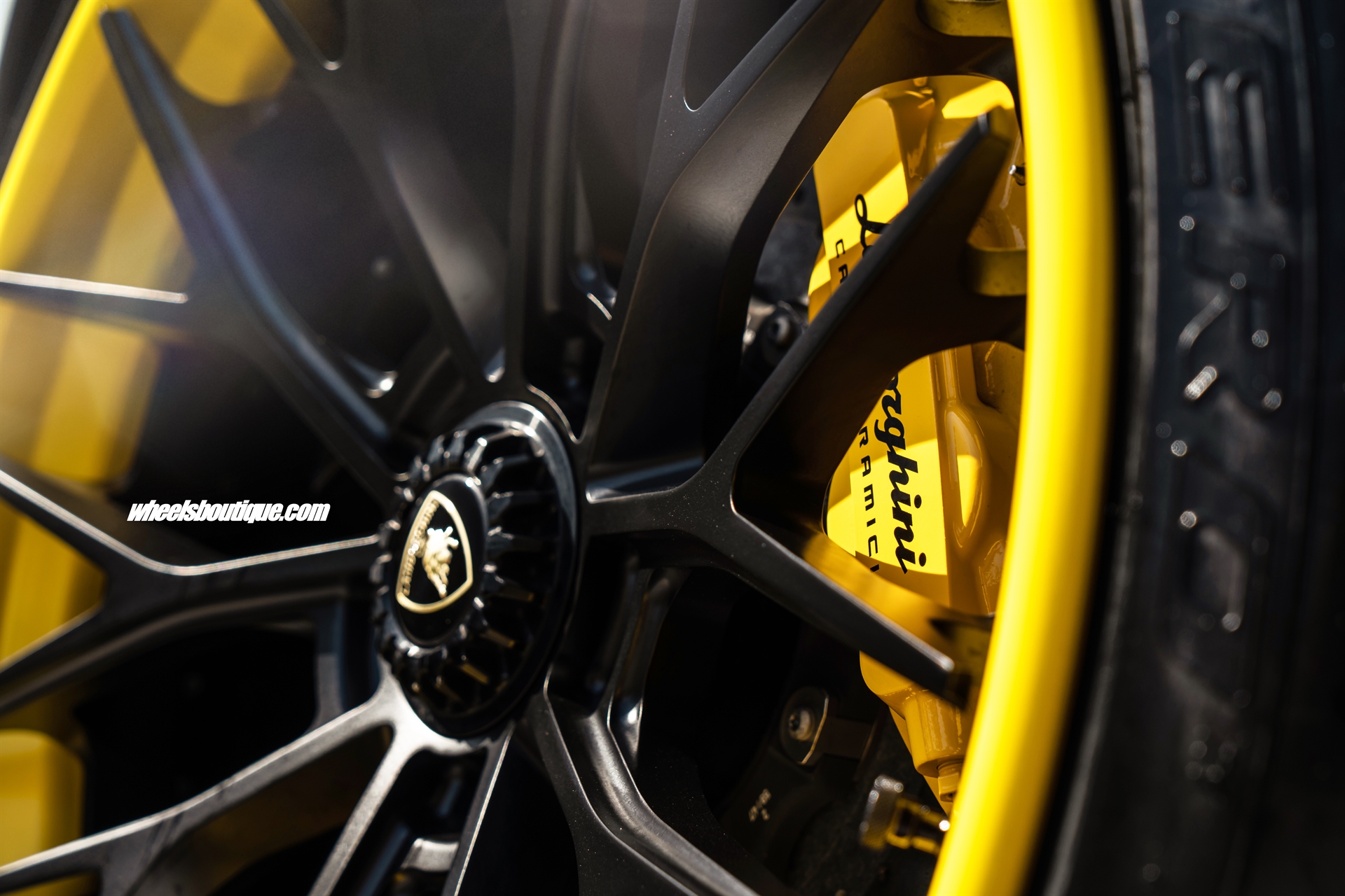 Lamborghini Aventador S | | on ANRKY AN30 | Satin Black