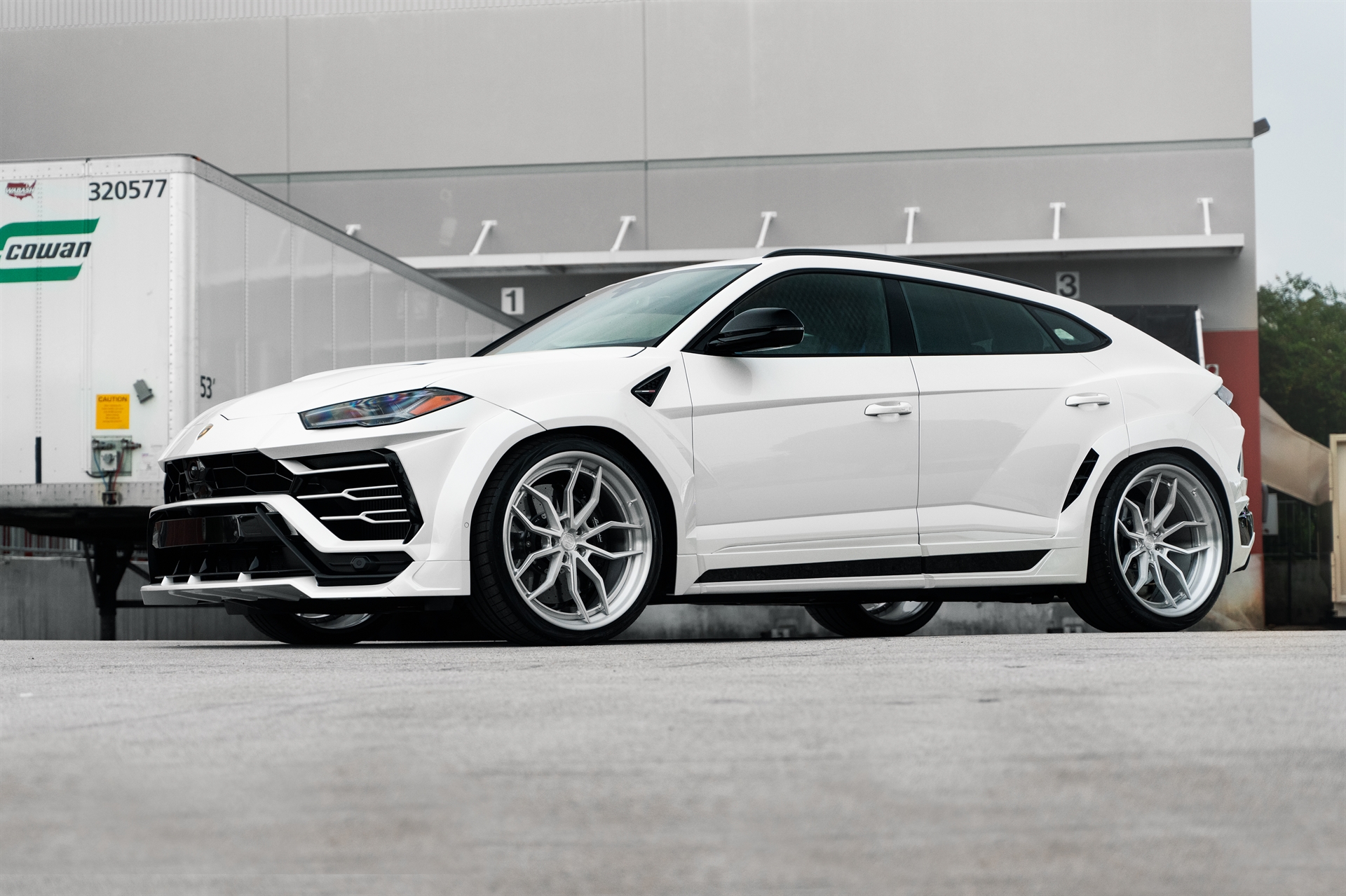 Novitecv: Urus  | | on ANRKY AN31 | Brushed Clear
