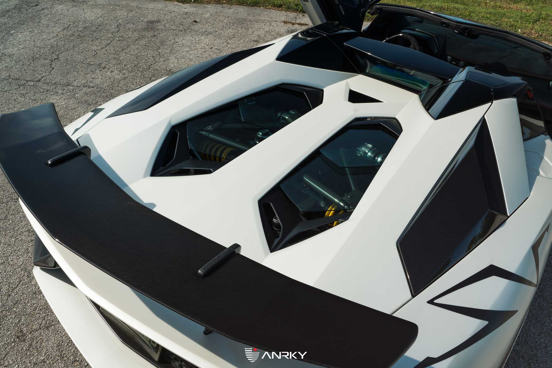 Lamborghini Aventador SV Roadster | Ballon White | ANRKY RS5.3 | Satin White Gold