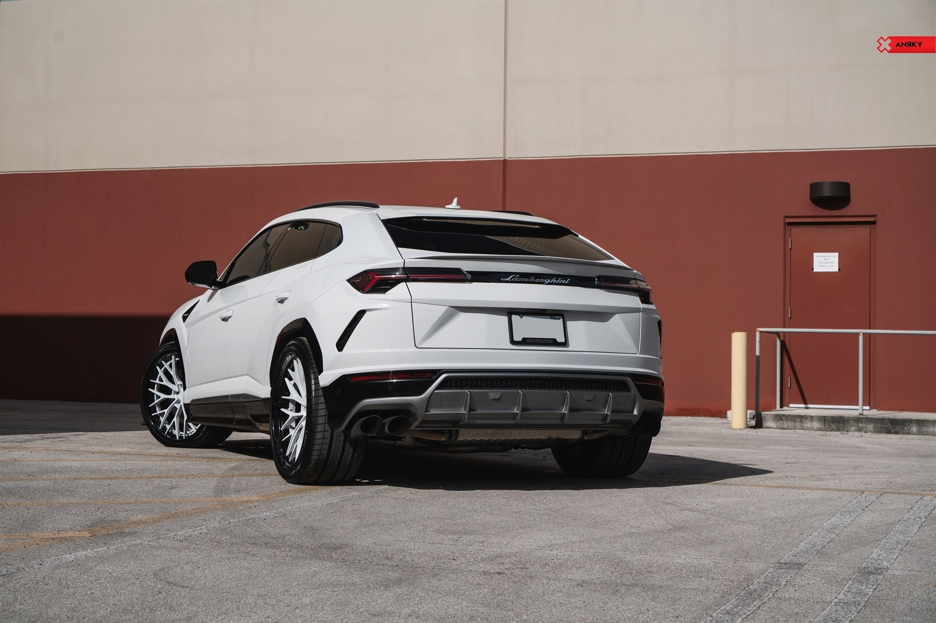 Lamborghini Urus | | on ANRKY AN30 | Brushed Clear