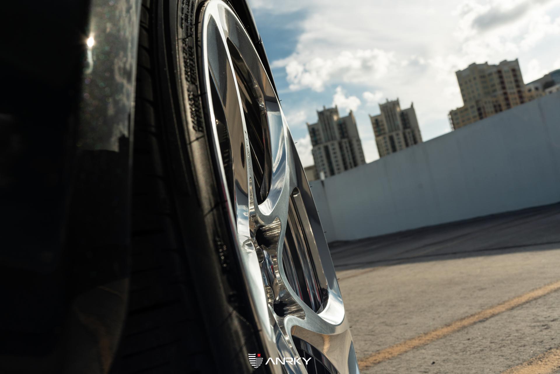 1016 Industries Range Rover | Santorini Black | on ANRKY XR-205 | Mirror Polished Clear
