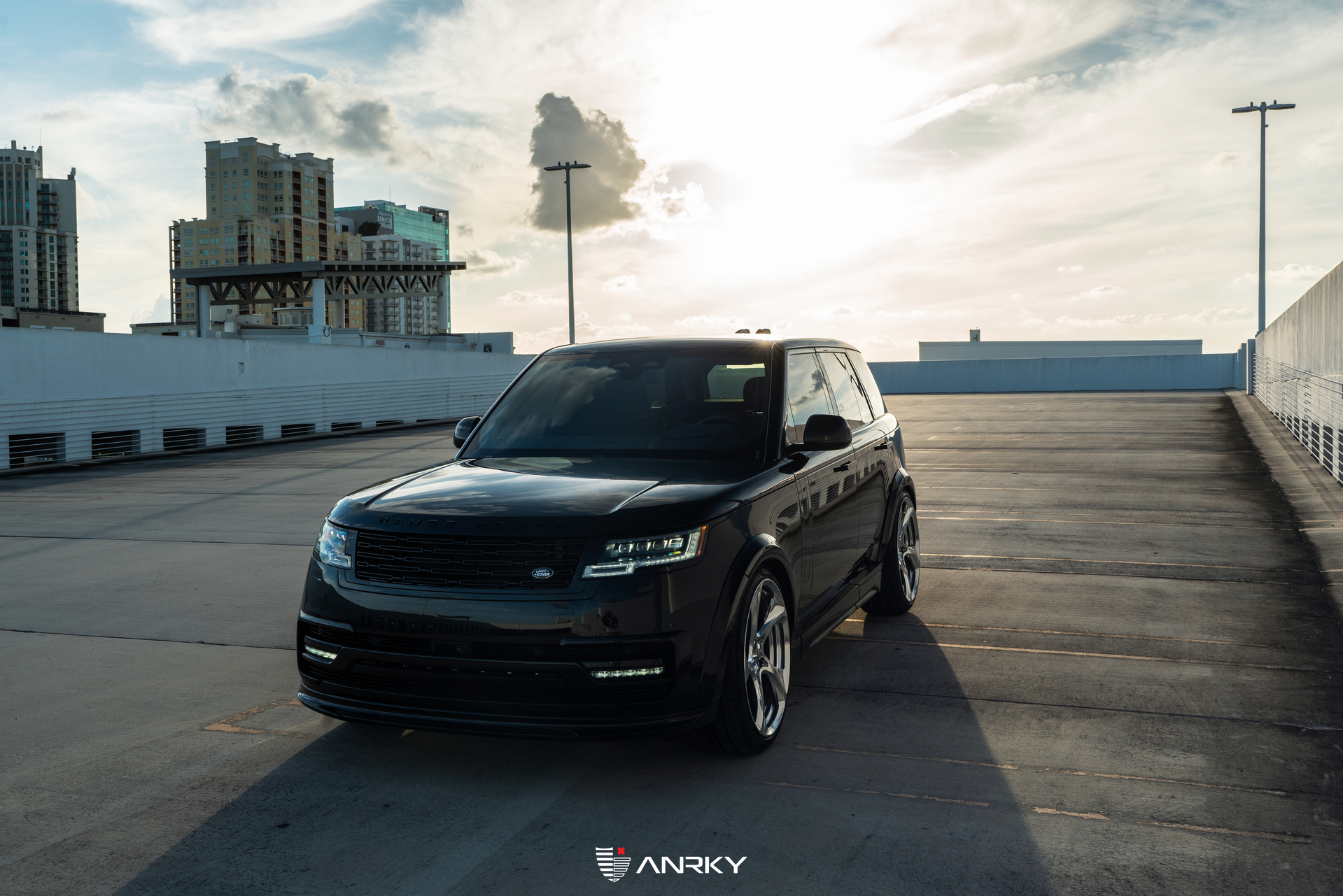 1016 Industries Range Rover | Santorini Black | on ANRKY XR-205 | Mirror Polished Clear