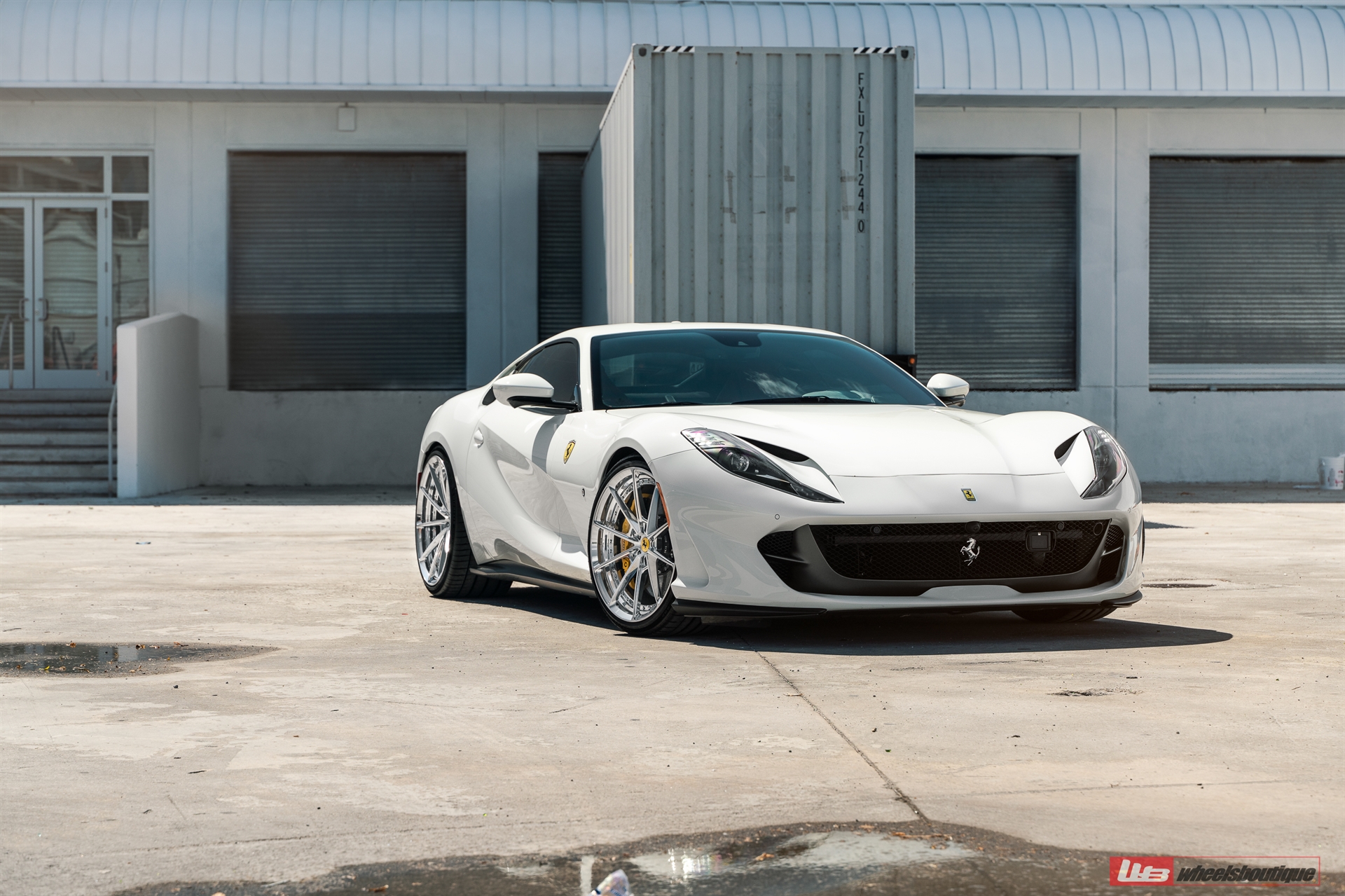 Ferrari 812 | Bianco Avus | on ANRKY AN28 | Polished Clear