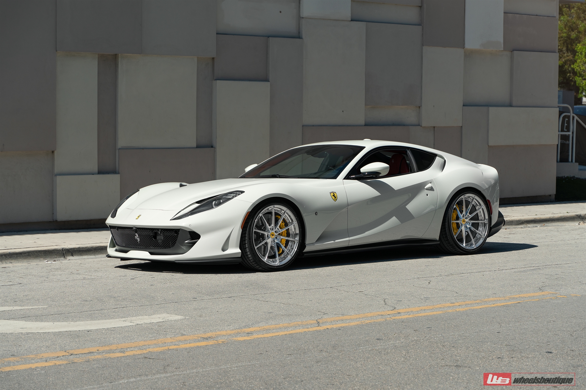 Ferrari 812 | Bianco Avus | on ANRKY AN28 | Polished Clear
