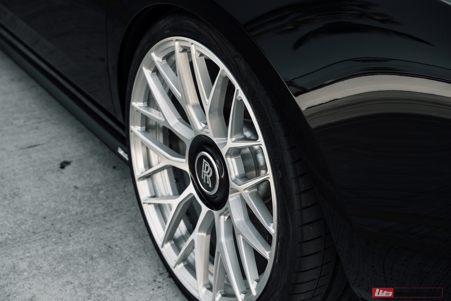 ANRKY AN20 | Rolls-Royce Phantom