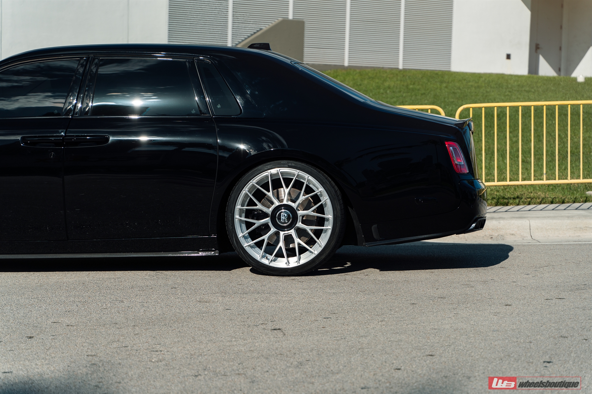 ANRKY AN20 | Rolls-Royce Phantom