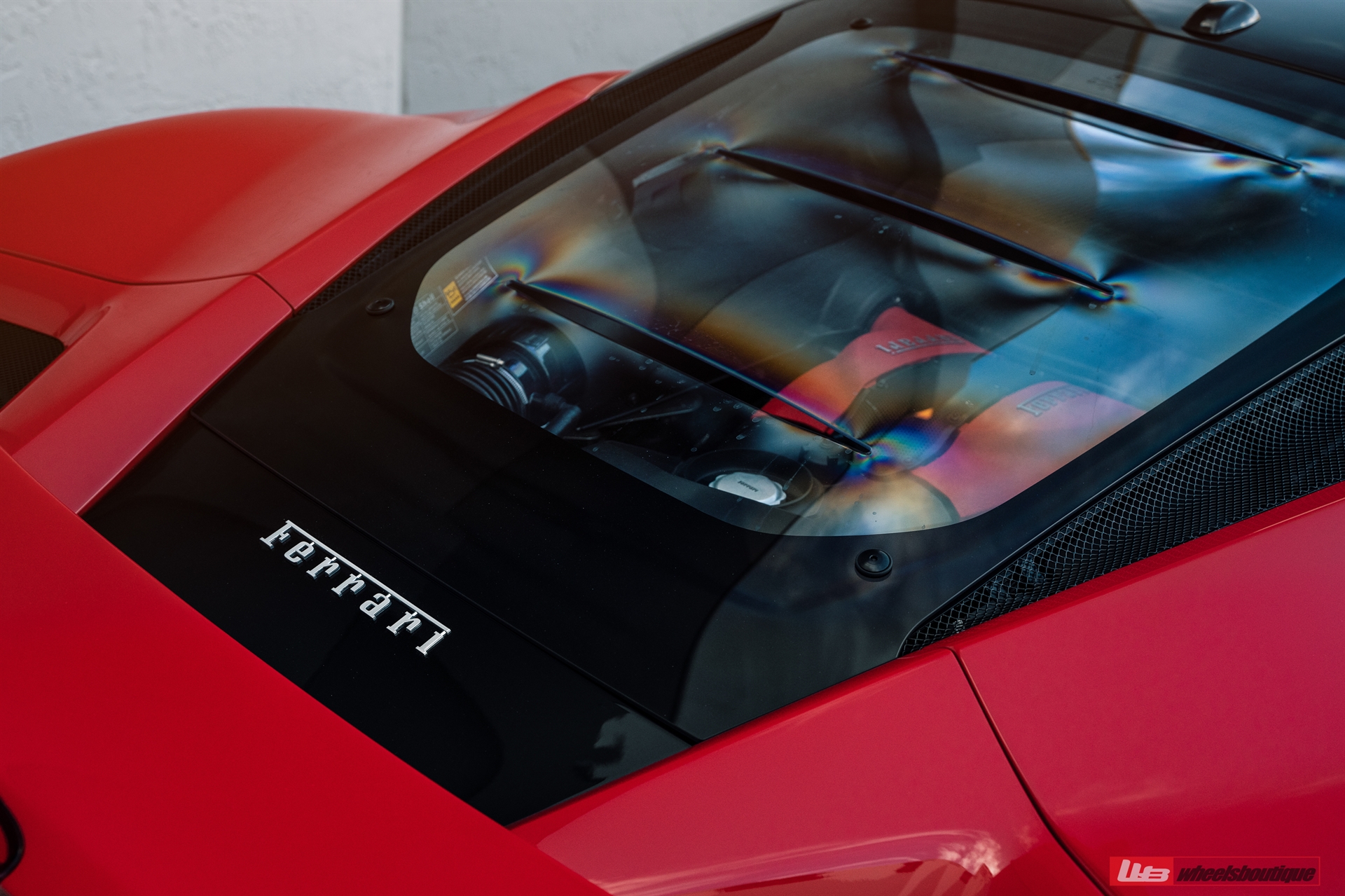 Ferrari F8 | Rosso Corsa | on ANRKY S3-X3 | Gloss Gold