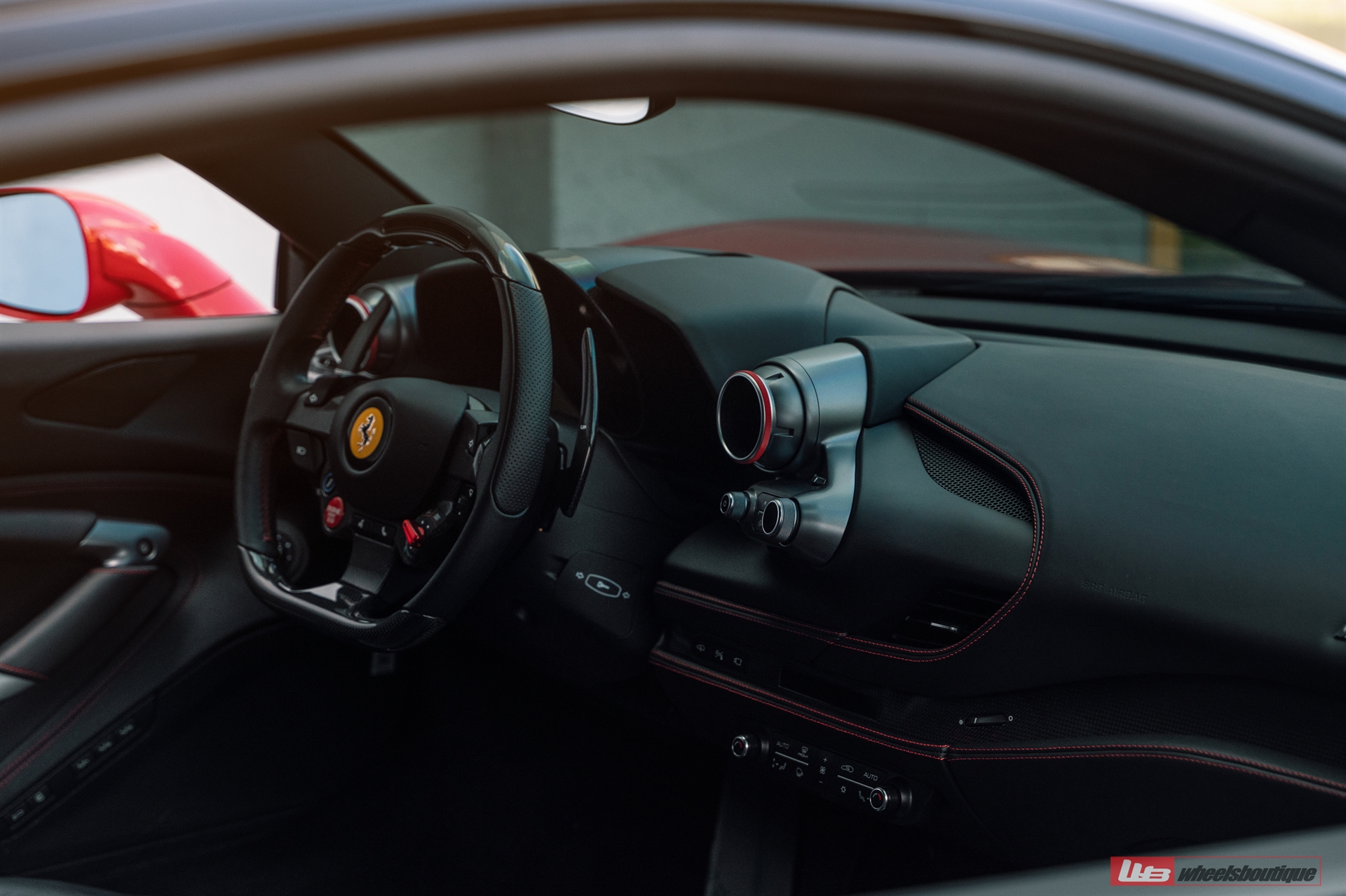 Ferrari F8 | Rosso Corsa | on ANRKY S3-X3 | Gloss Gold