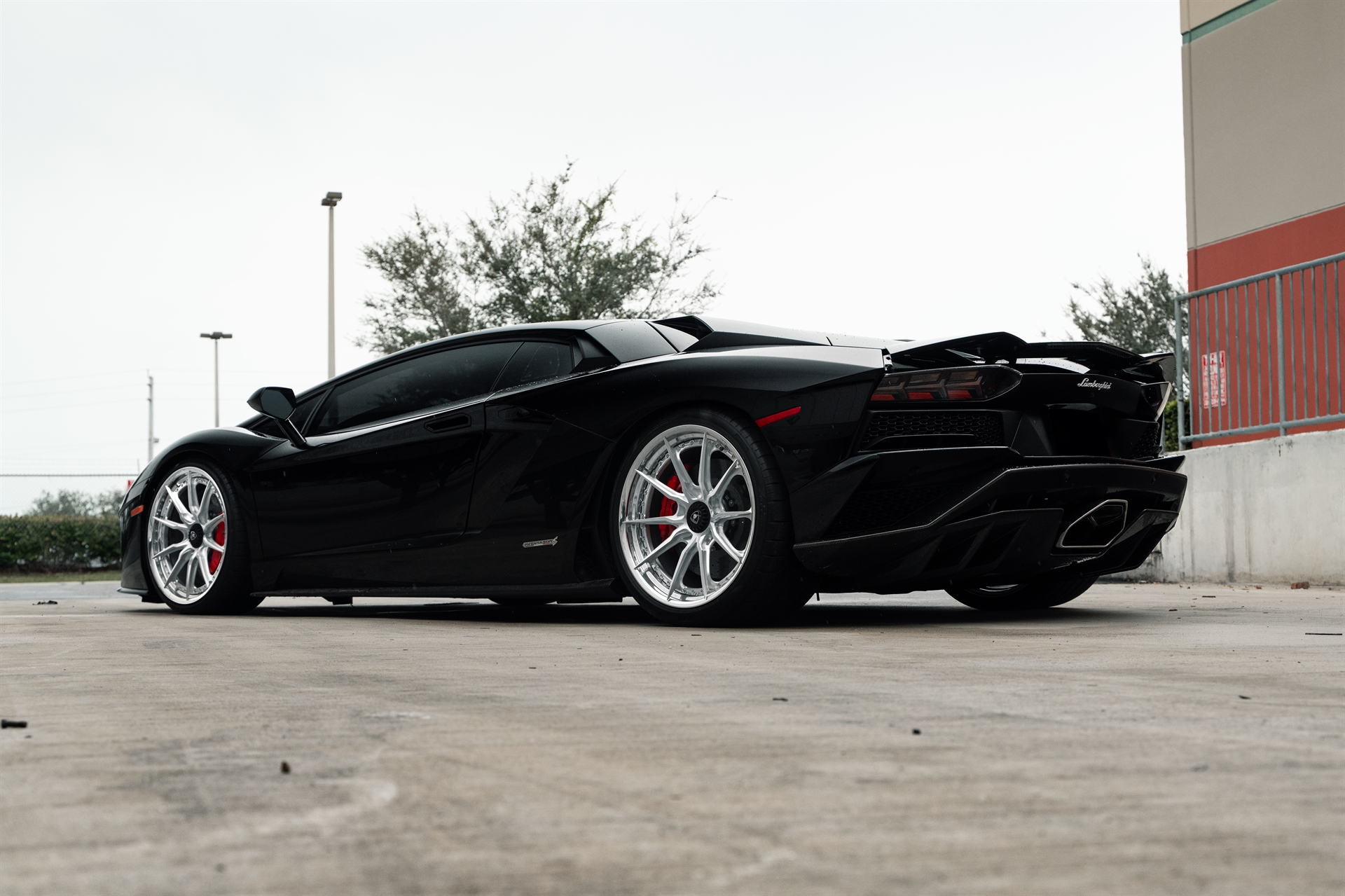 Lamborghini Aventador S | Nero Noctis | on HRE S104SC | Frozen Polished Clear