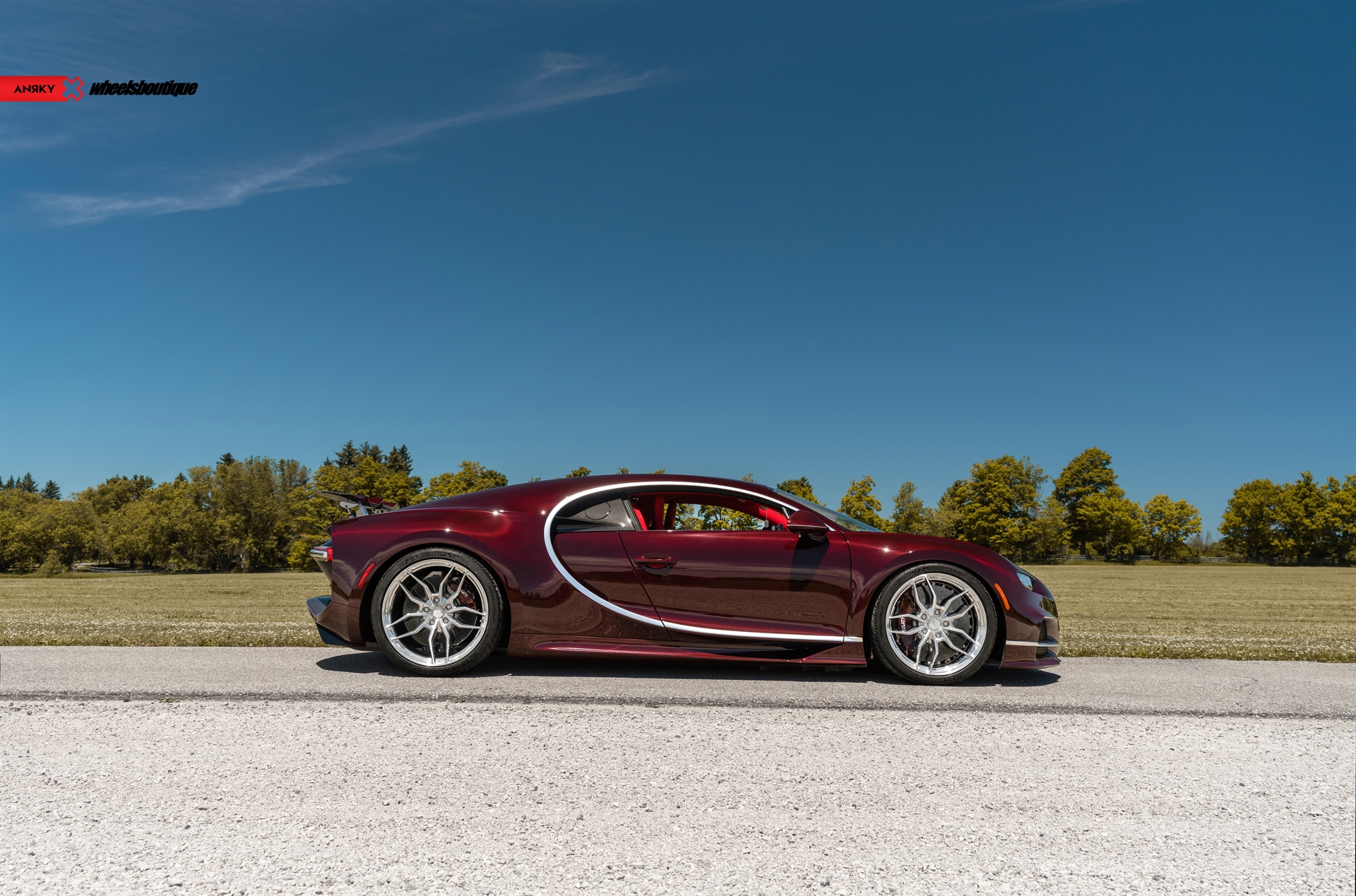 Bugatti Chiron | on ANRKY AN11 | Brushed Clear Center + Polished Clear Windows