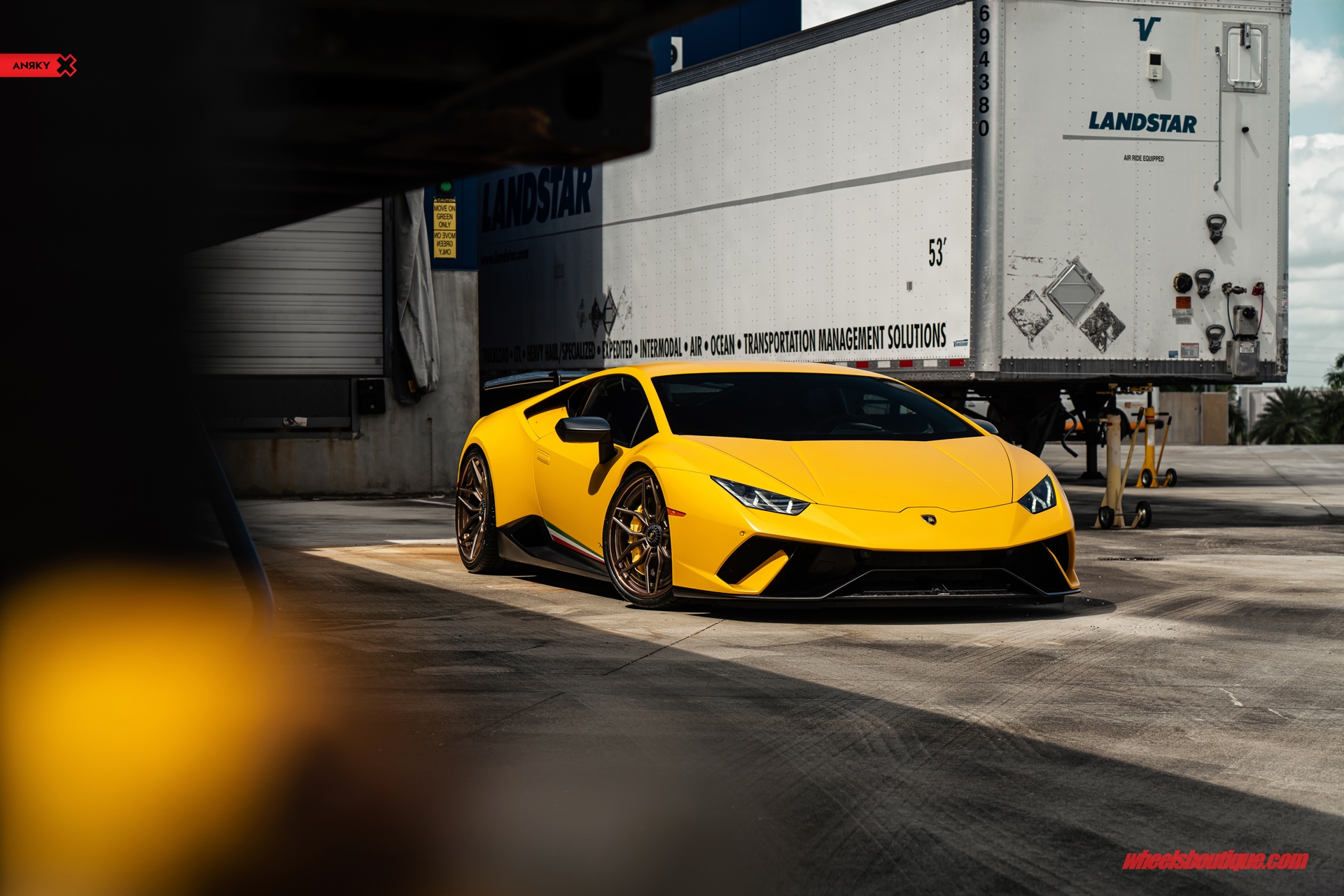 Lamborghini Huracan Performante | | on ANRKY AN36 | Satin Bronze