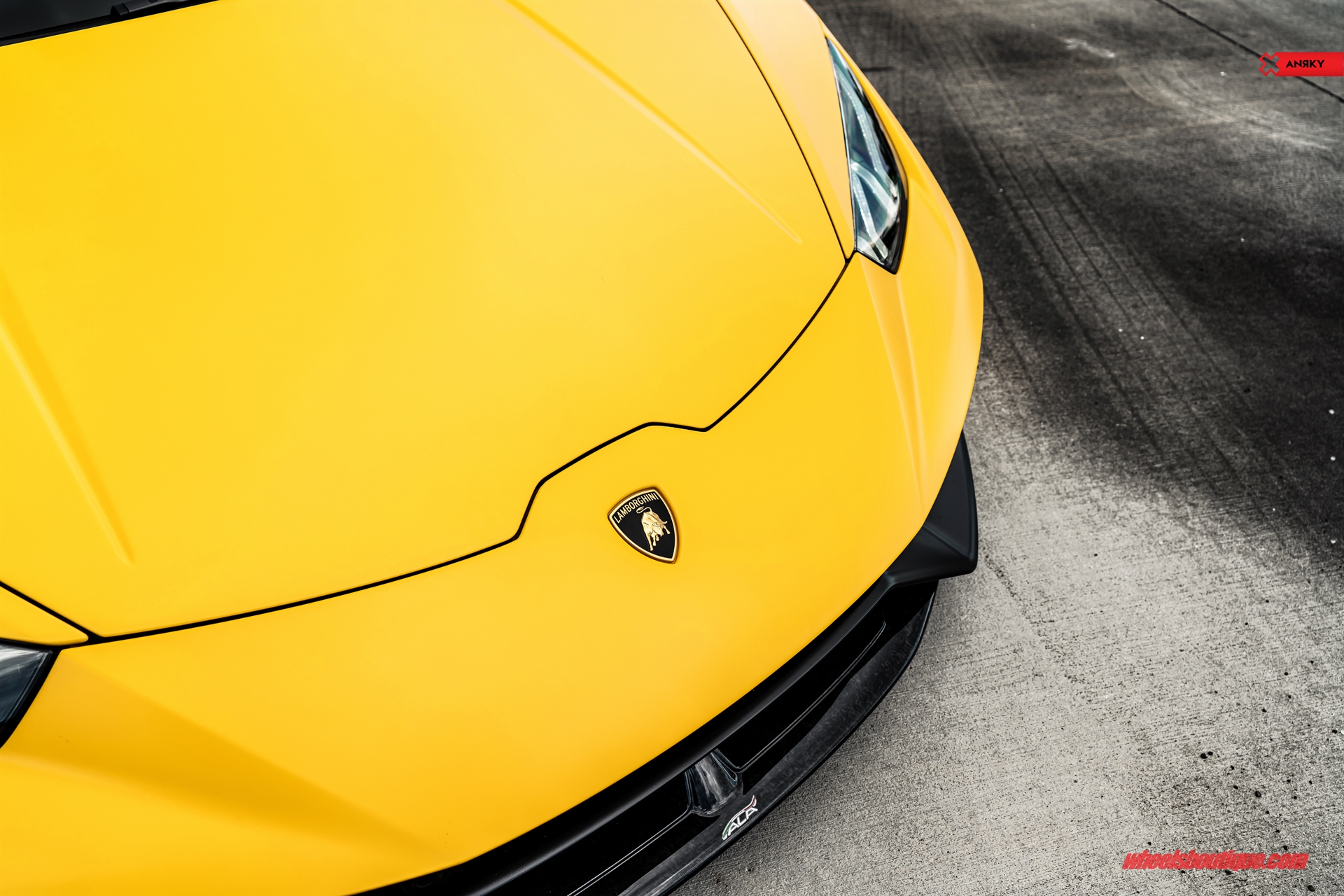 Lamborghini Huracan Performante | | on ANRKY AN36 | Satin Bronze