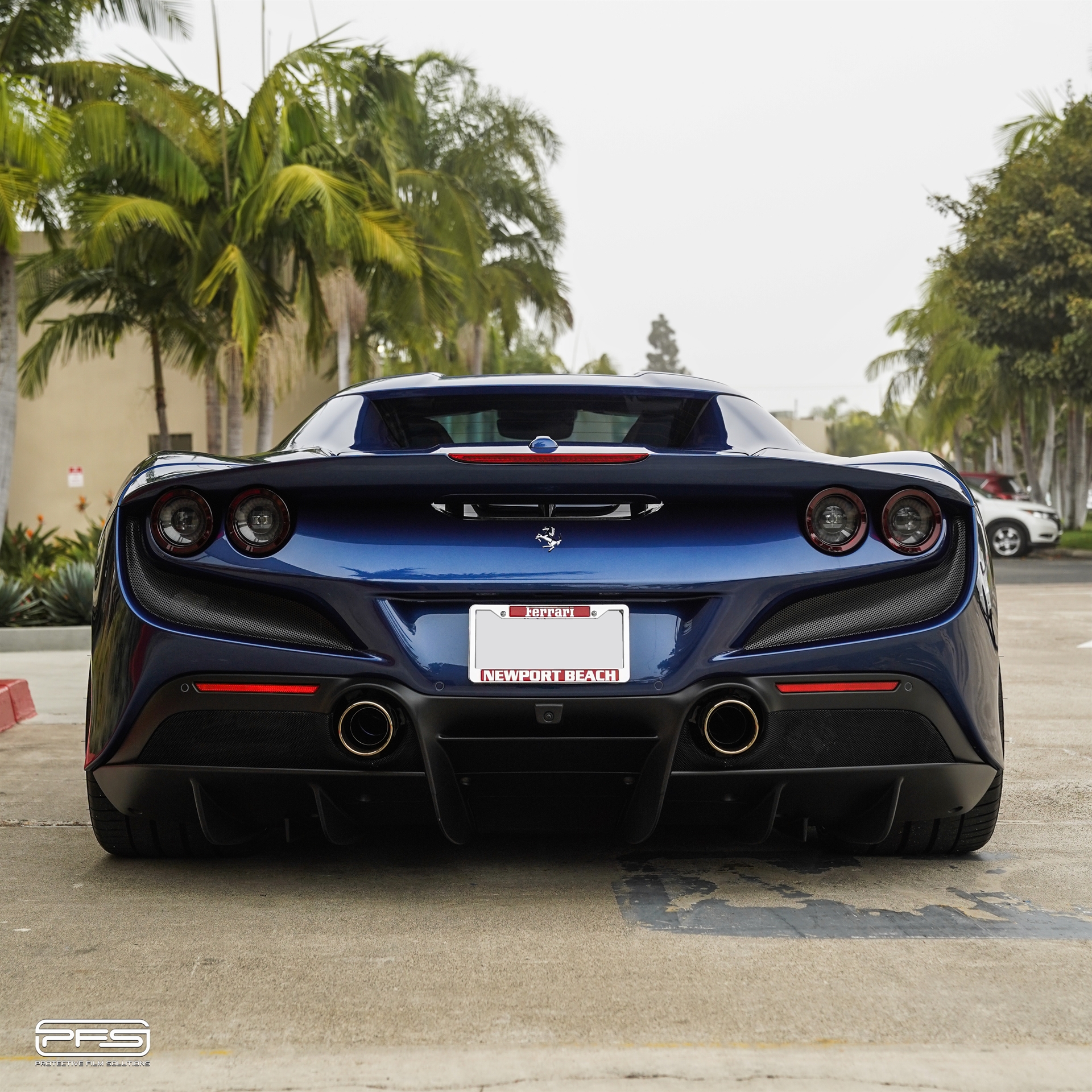 Ferrari F8 | TDF Blu | on R101 LW | Brushed Dark Clear